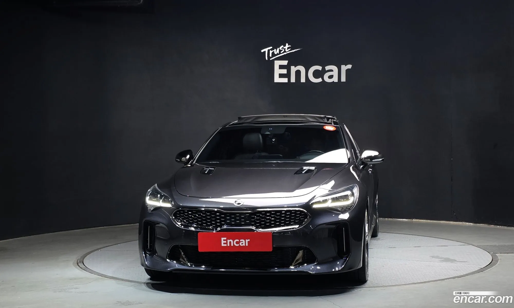 Kia Stinger 2018 — 4