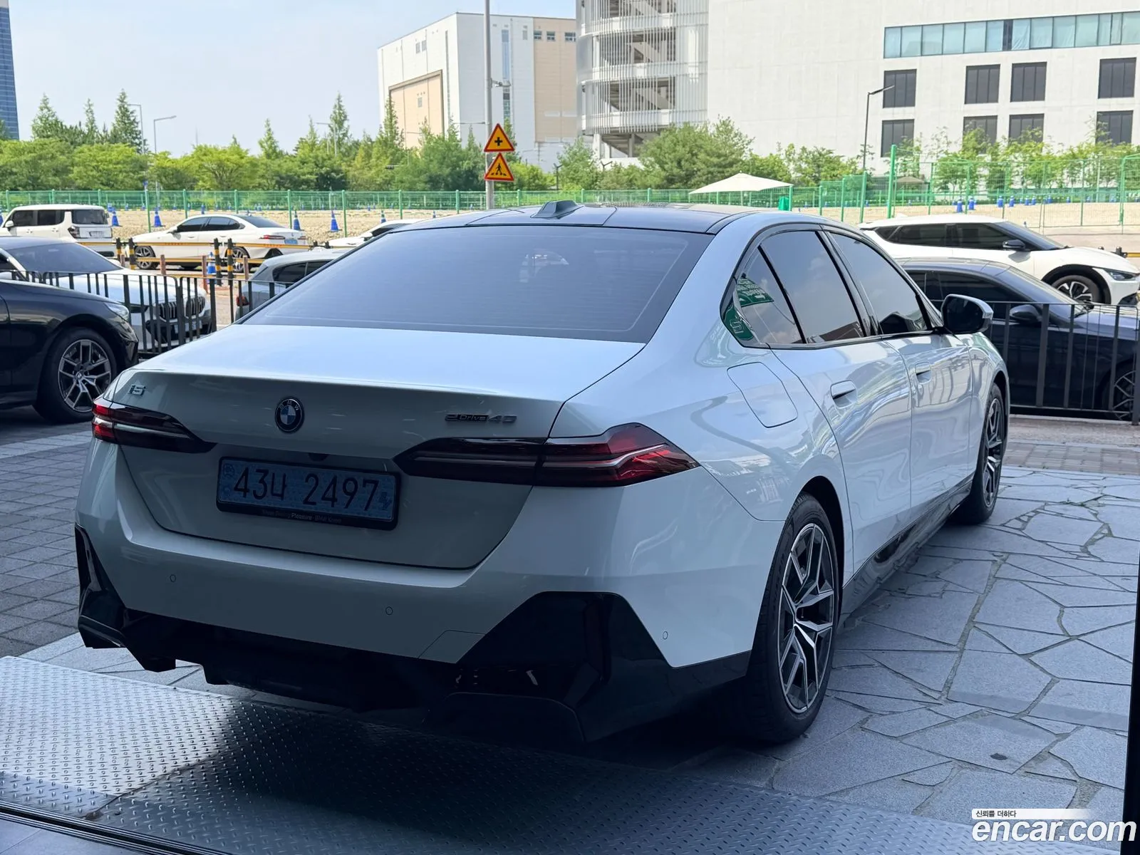 BMW i5 2025 — 3