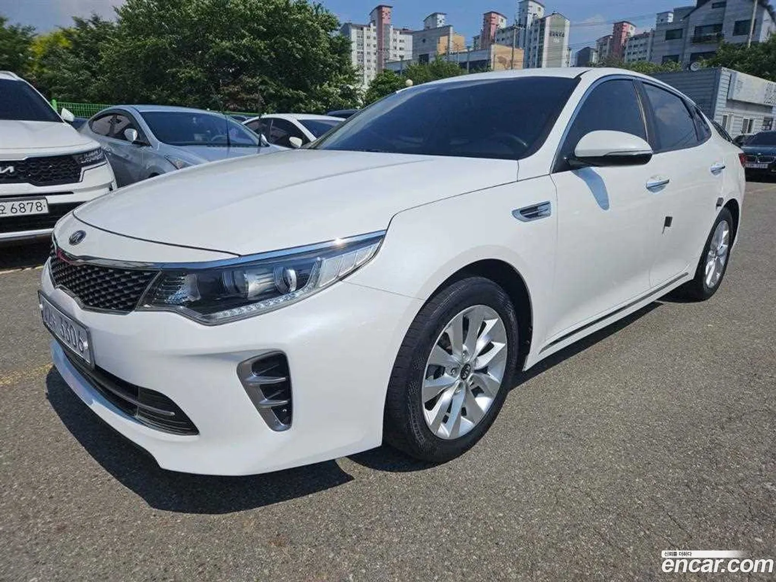 Kia K5 2015 — 2