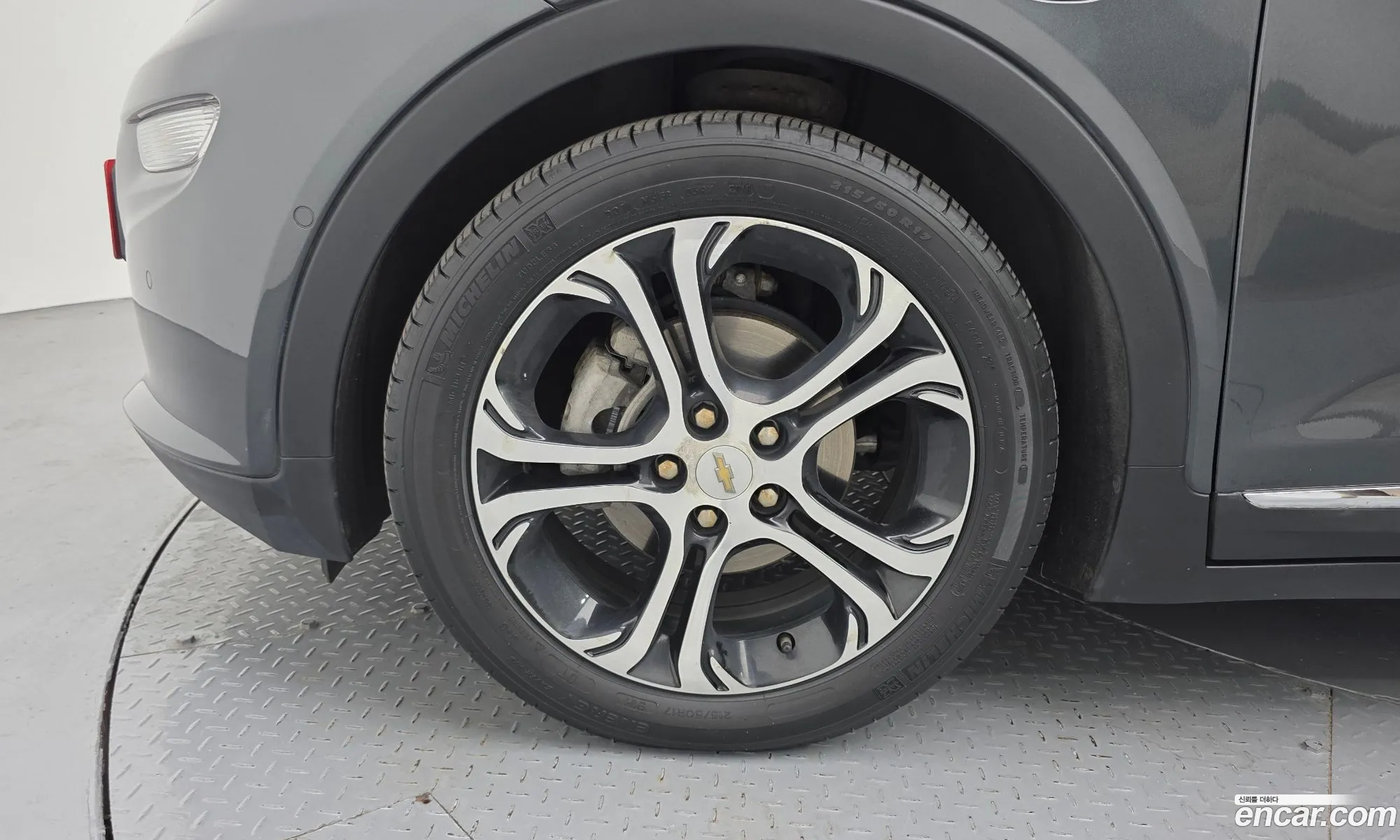 Chevrolet (GM Daewoo) Bolt EV 2019 — 13