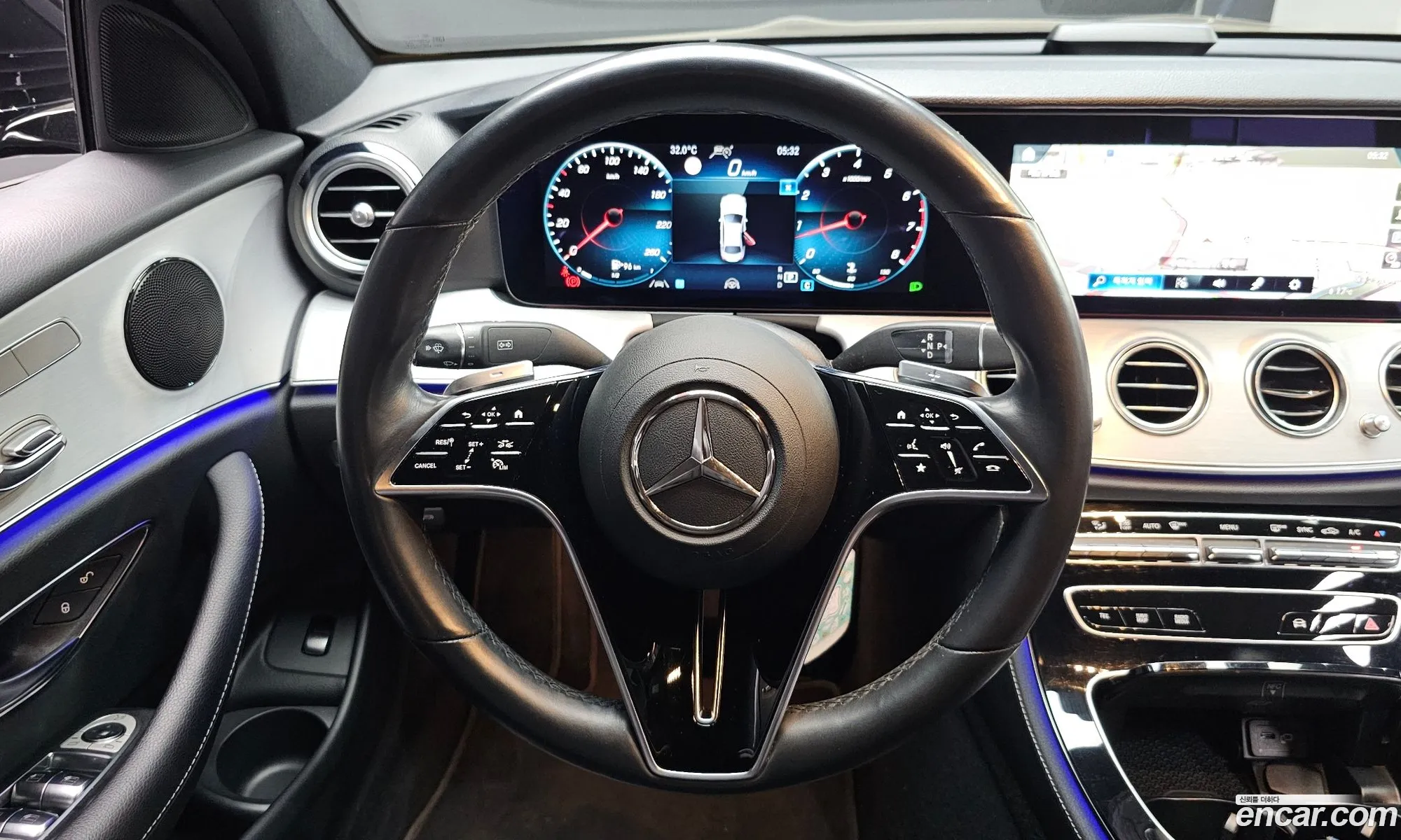 Mercedes-Benz E-Class W213 2021 — 15