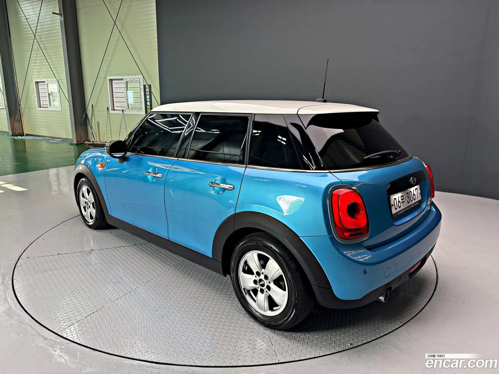 Mini Cooper 2017 — 3