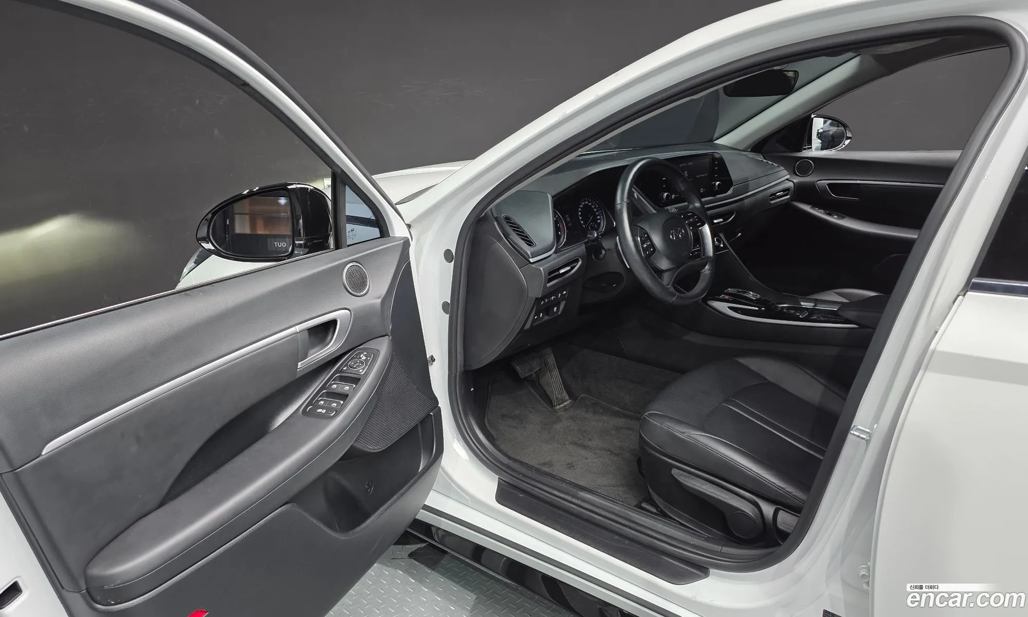 Hyundai Sonata 2022 — 24