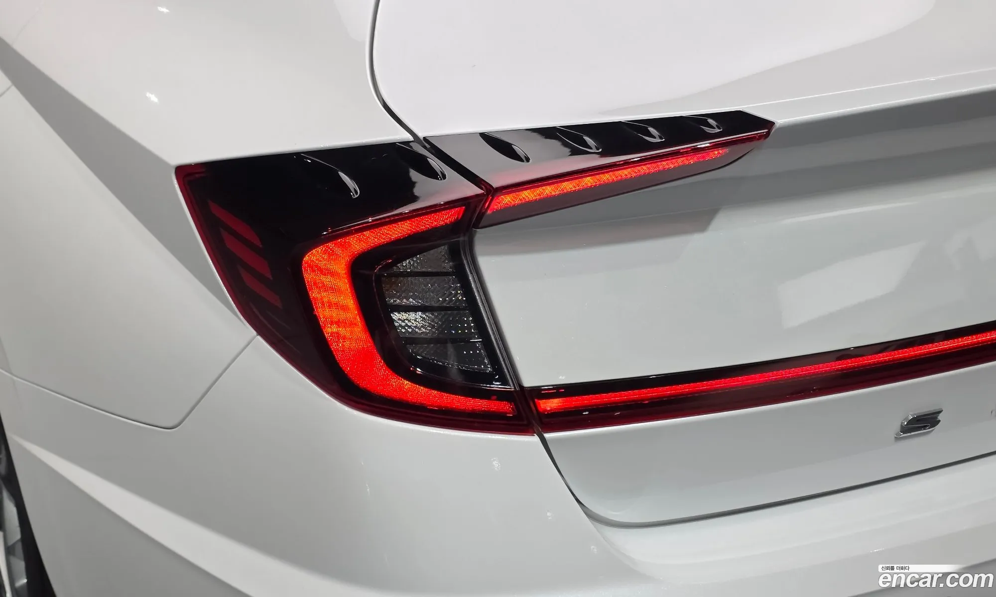 Hyundai Sonata 2022 — 18