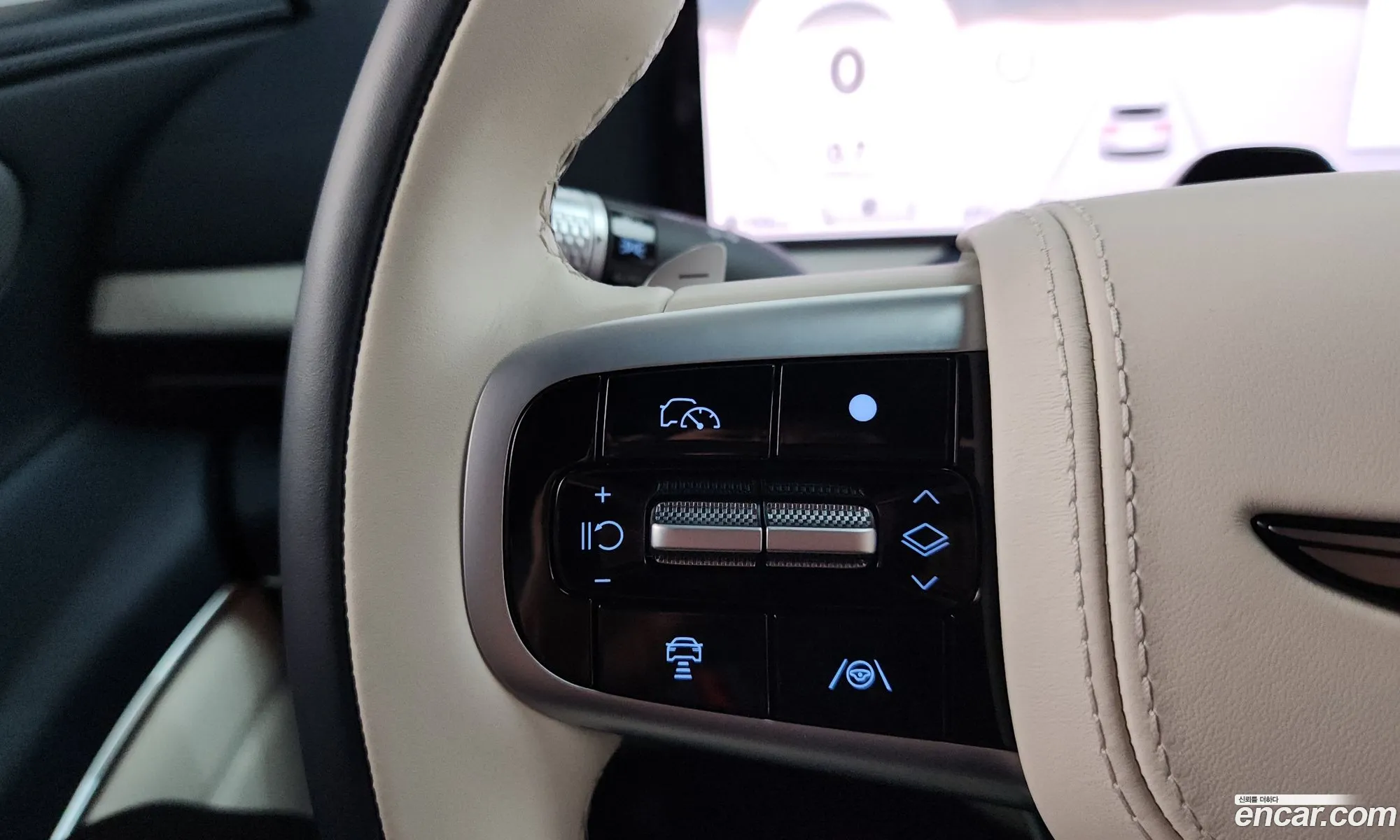 Genesis GV80 2025 — 17
