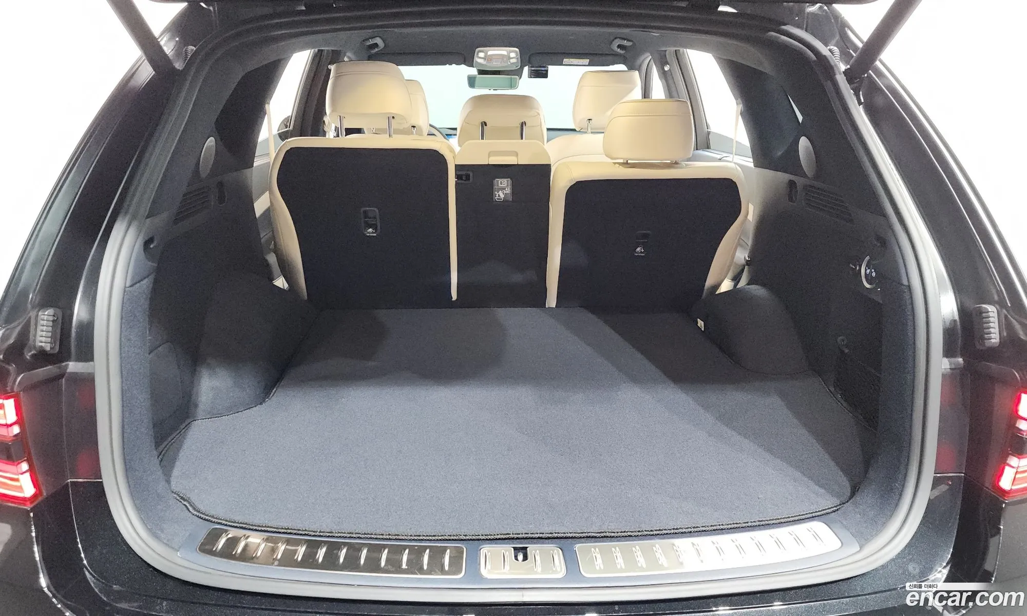 Genesis GV80 2025 — 30