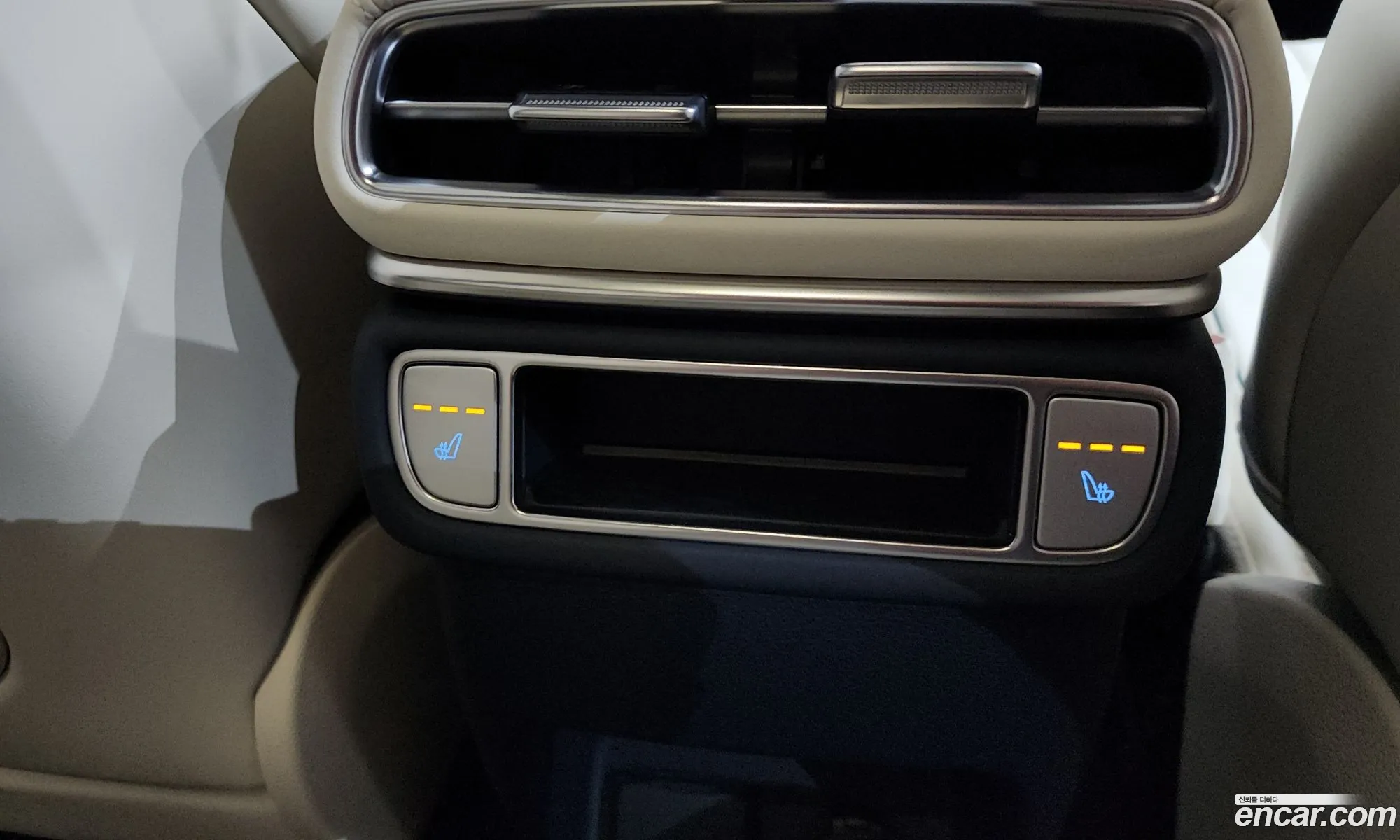 Genesis GV80 2025 — 35