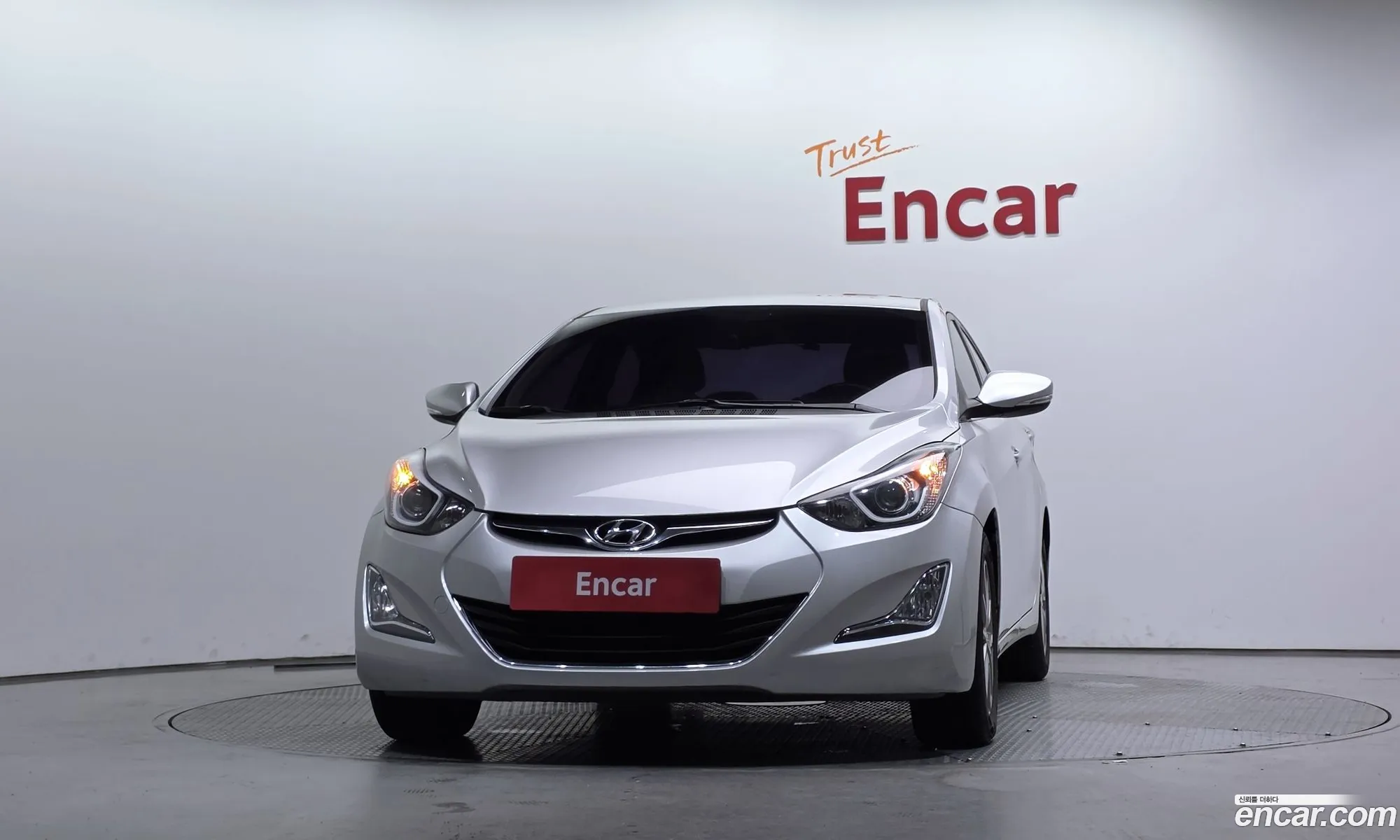 Hyundai Elantra 2013 — 17