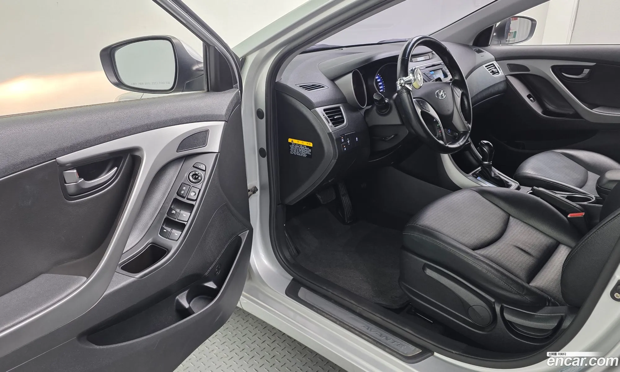 Hyundai Elantra 2013 — 10