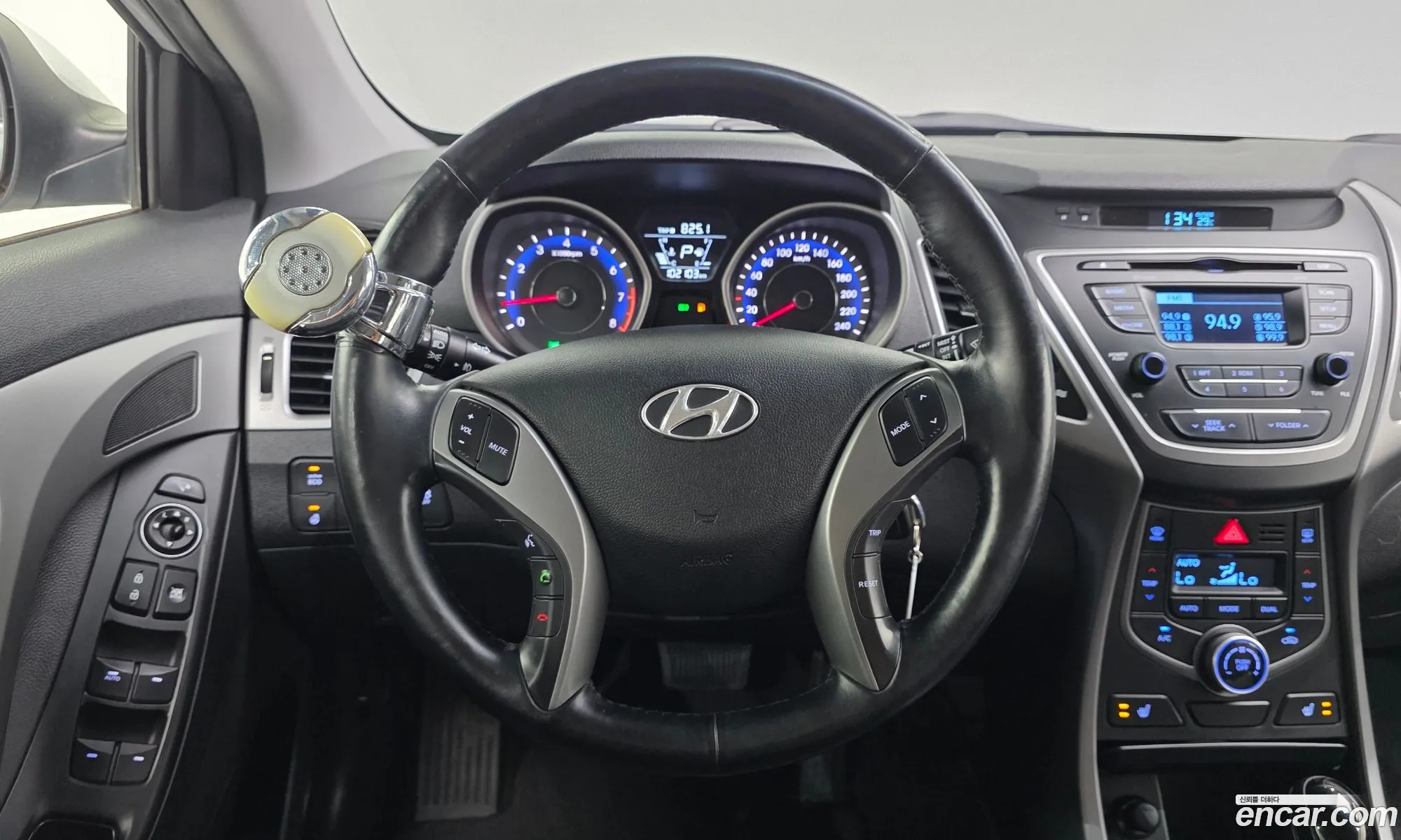 Hyundai Elantra 2013 — 4