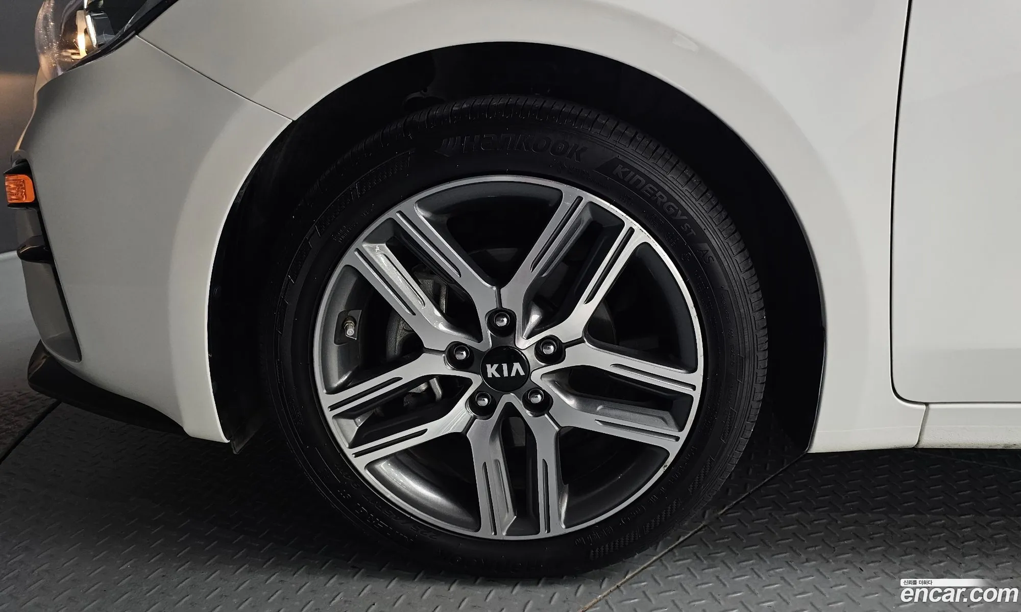 Kia K3 2019 — 29