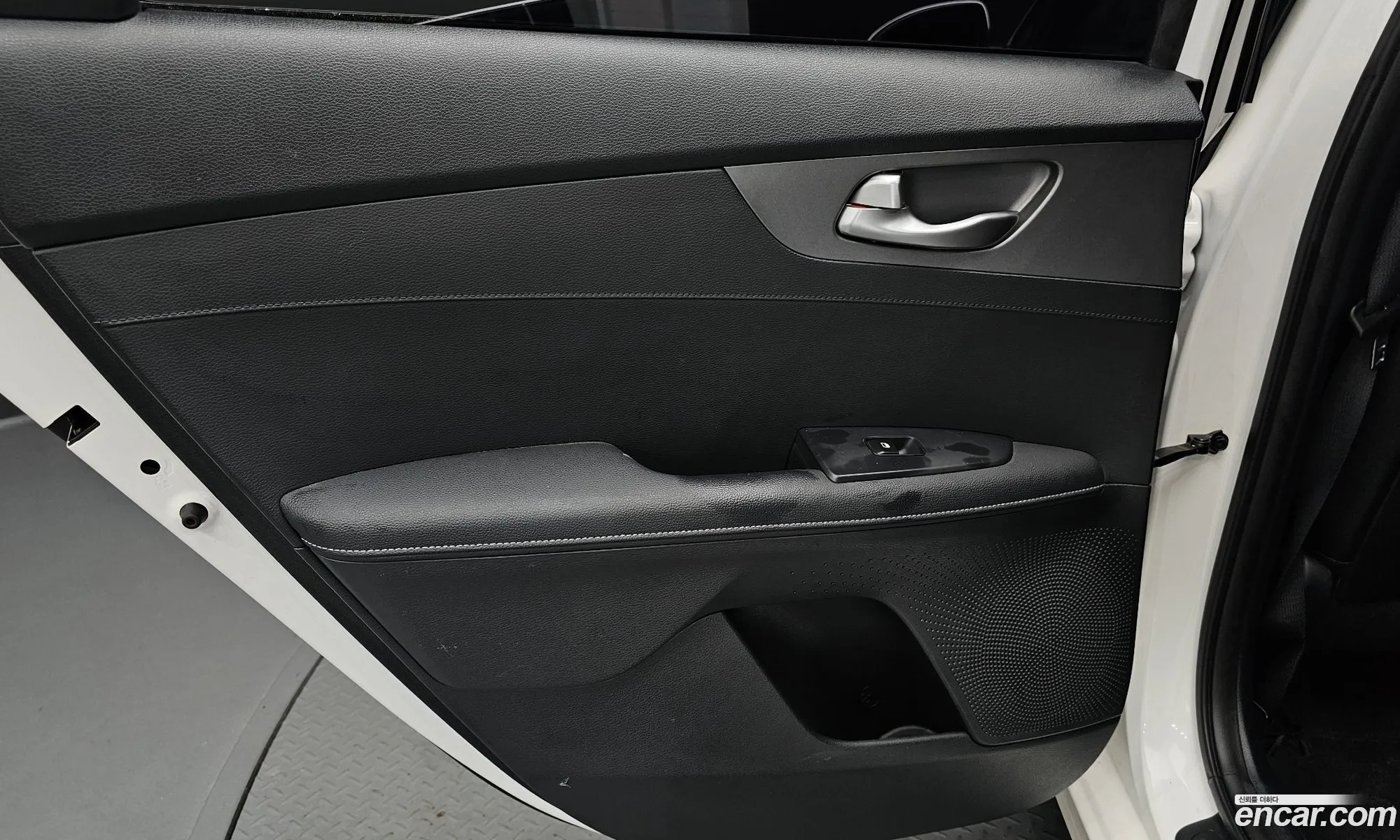 Kia K3 2019 — 25