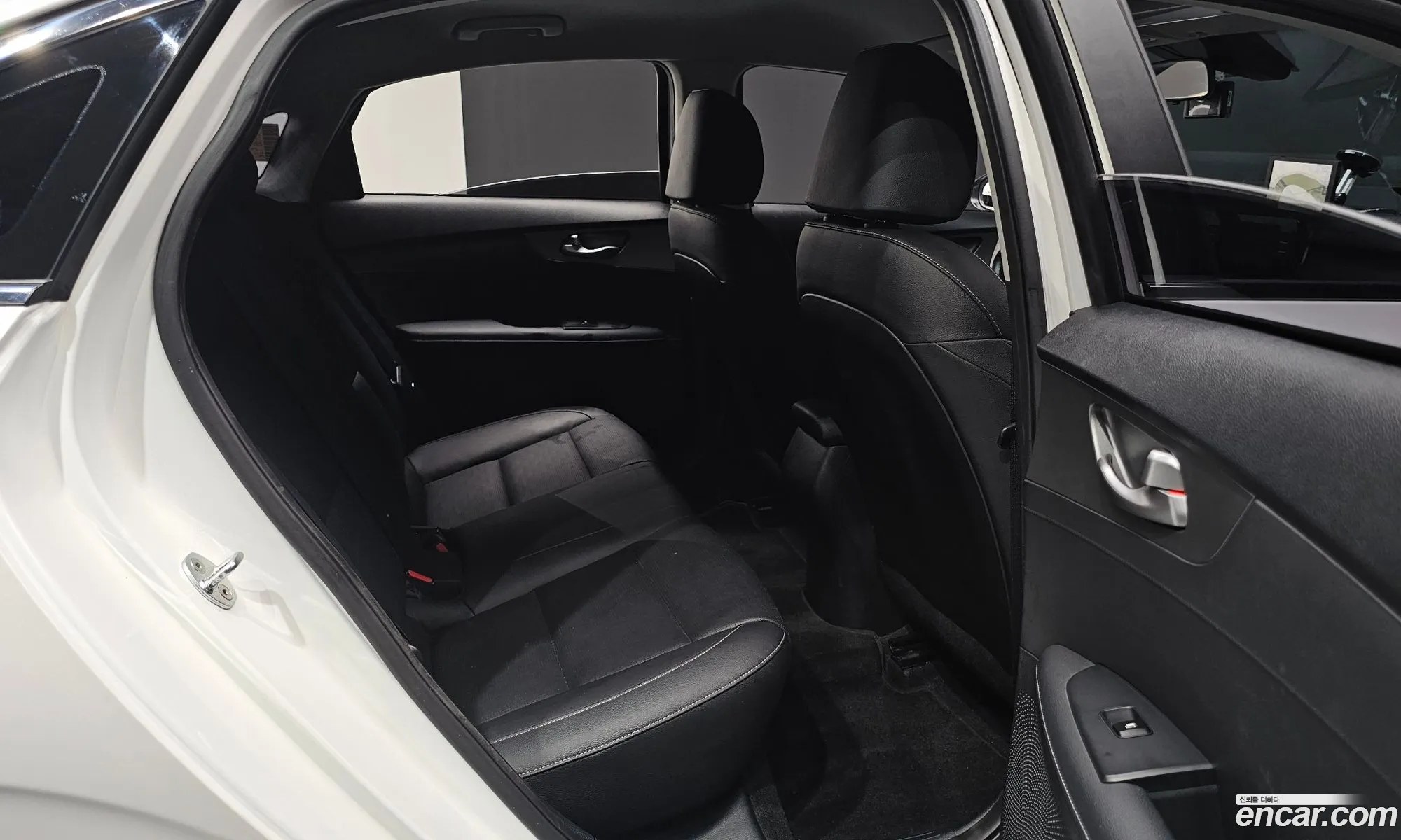 Kia K3 2019 — 20