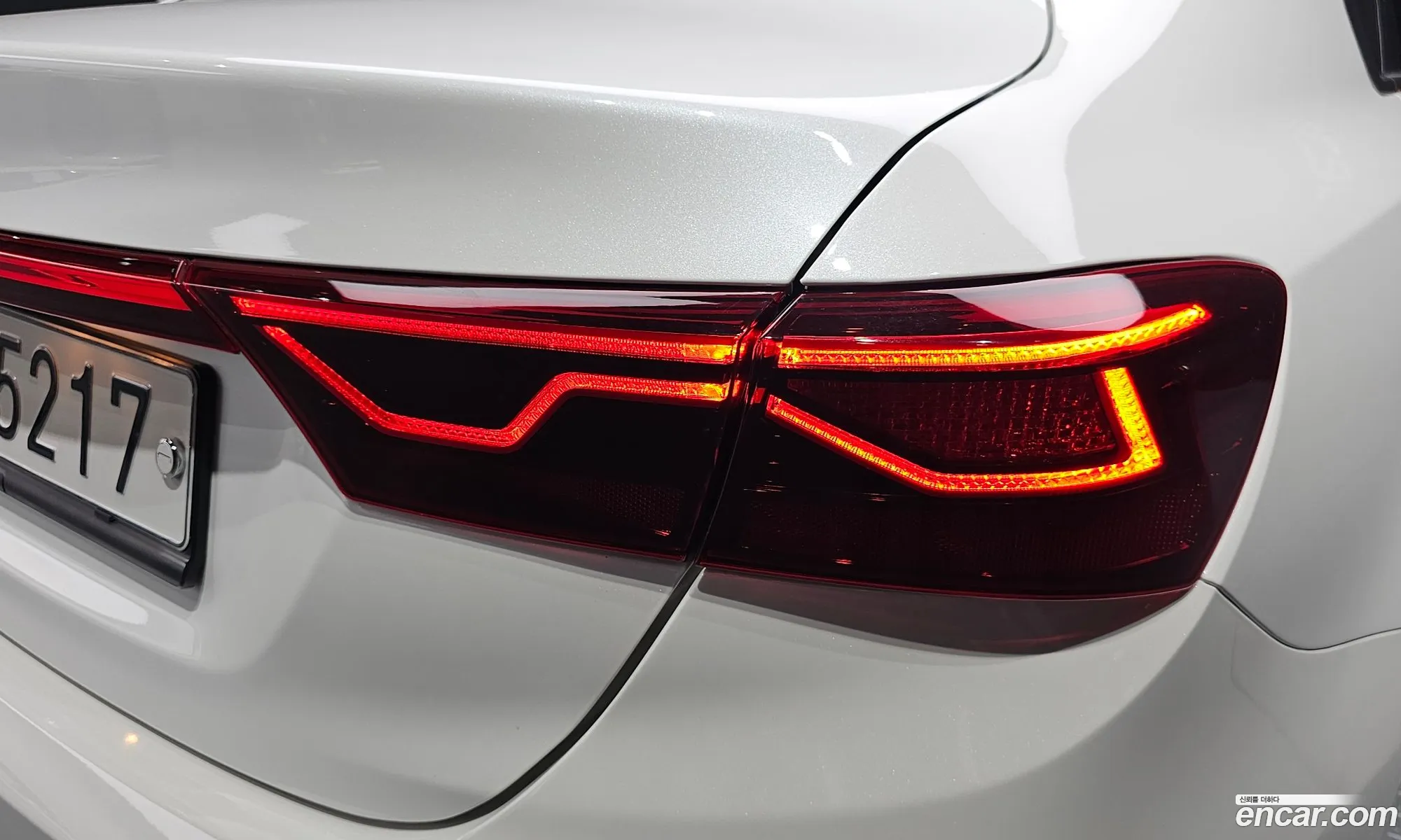 Kia K3 2019 — 17