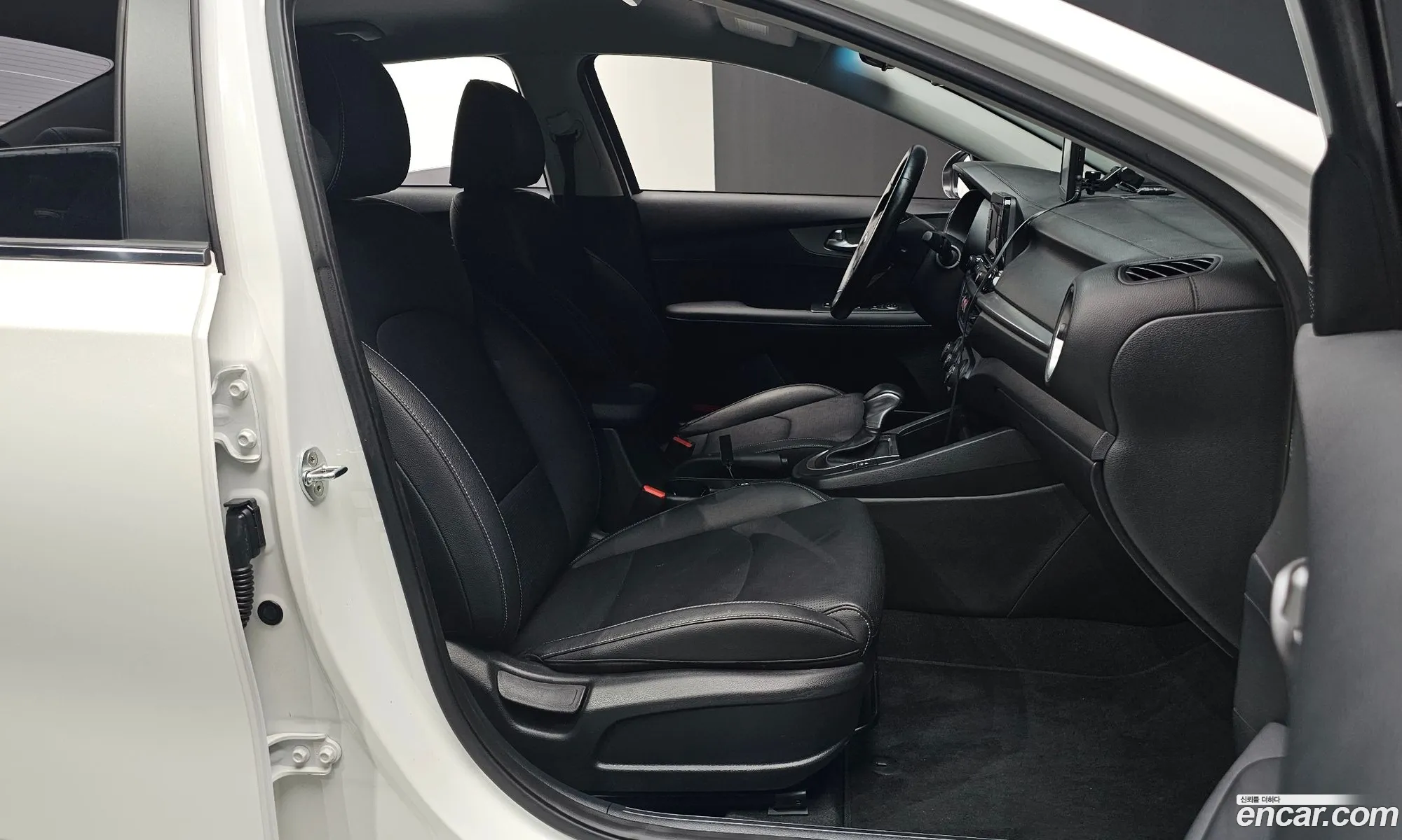 Kia K3 2019 — 26