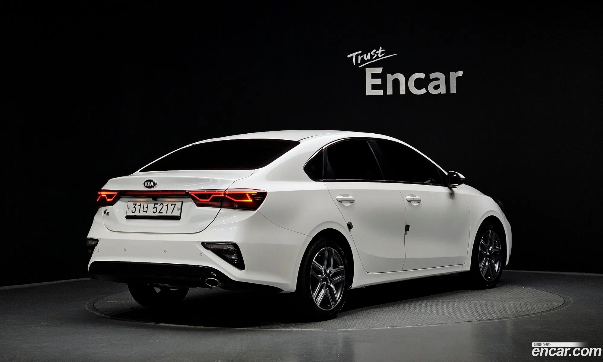 Kia K3 2019 — 11