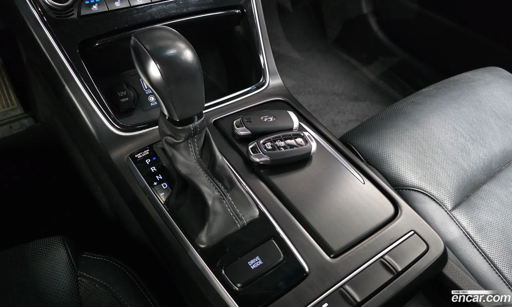 Hyundai Grandeur IG 2017 KMHF141CBJA099283 — 23