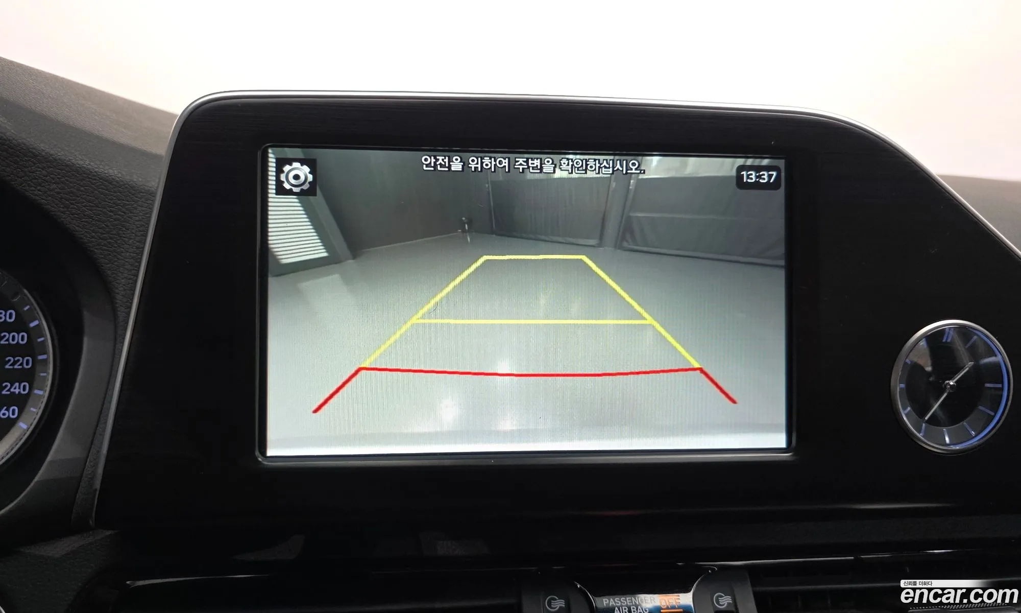 Hyundai Grandeur IG 2017 KMHF141CBJA099283 — 16