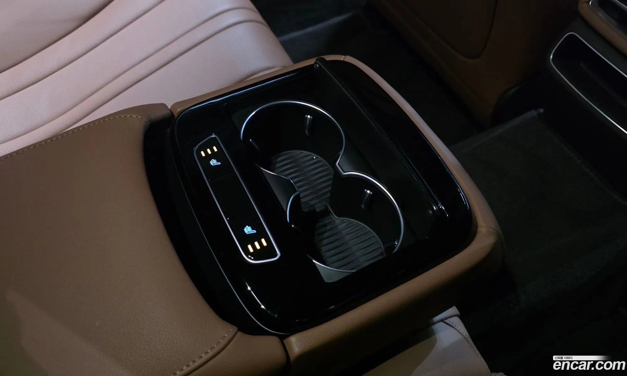 Genesis G80 2021 — 8
