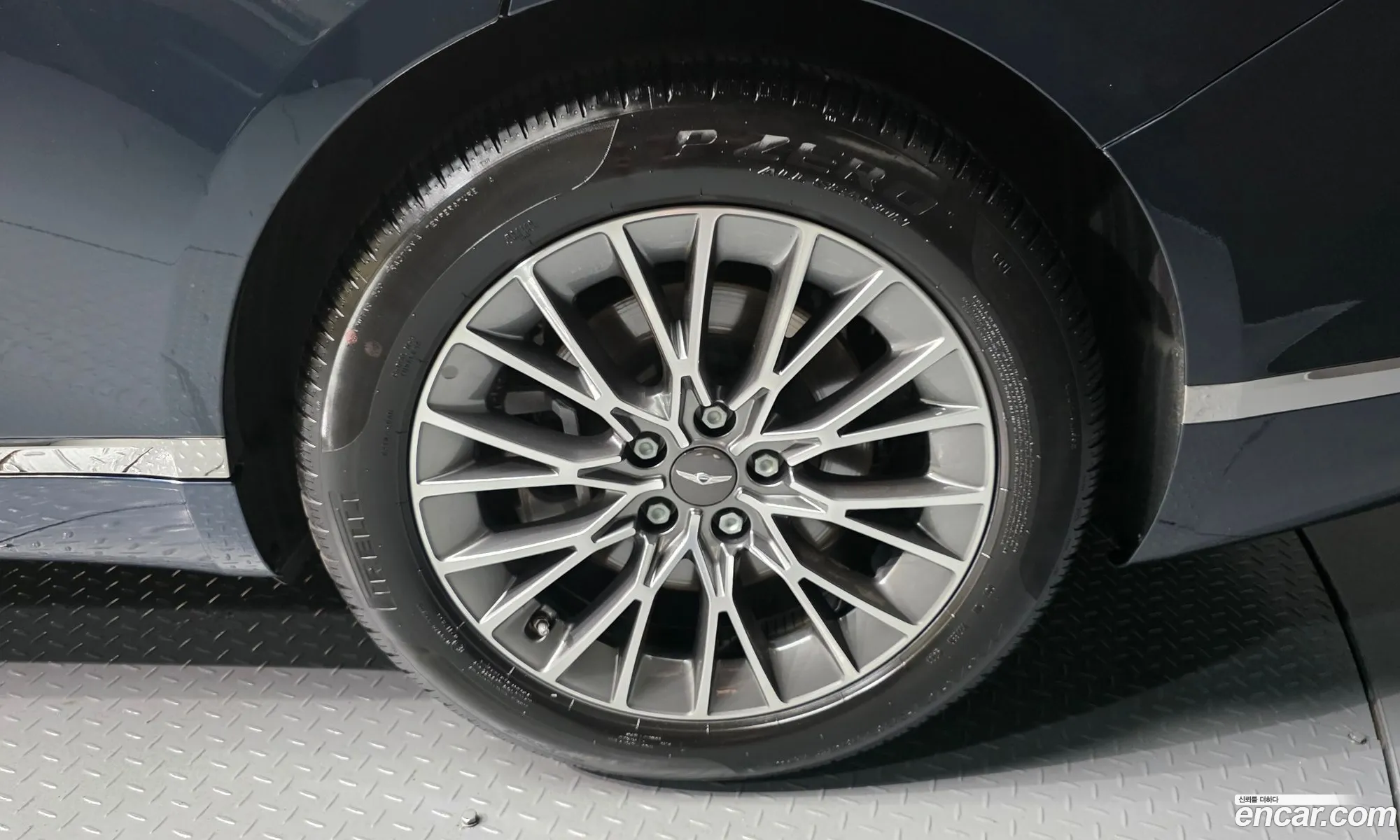 Genesis G80 2021 — 32