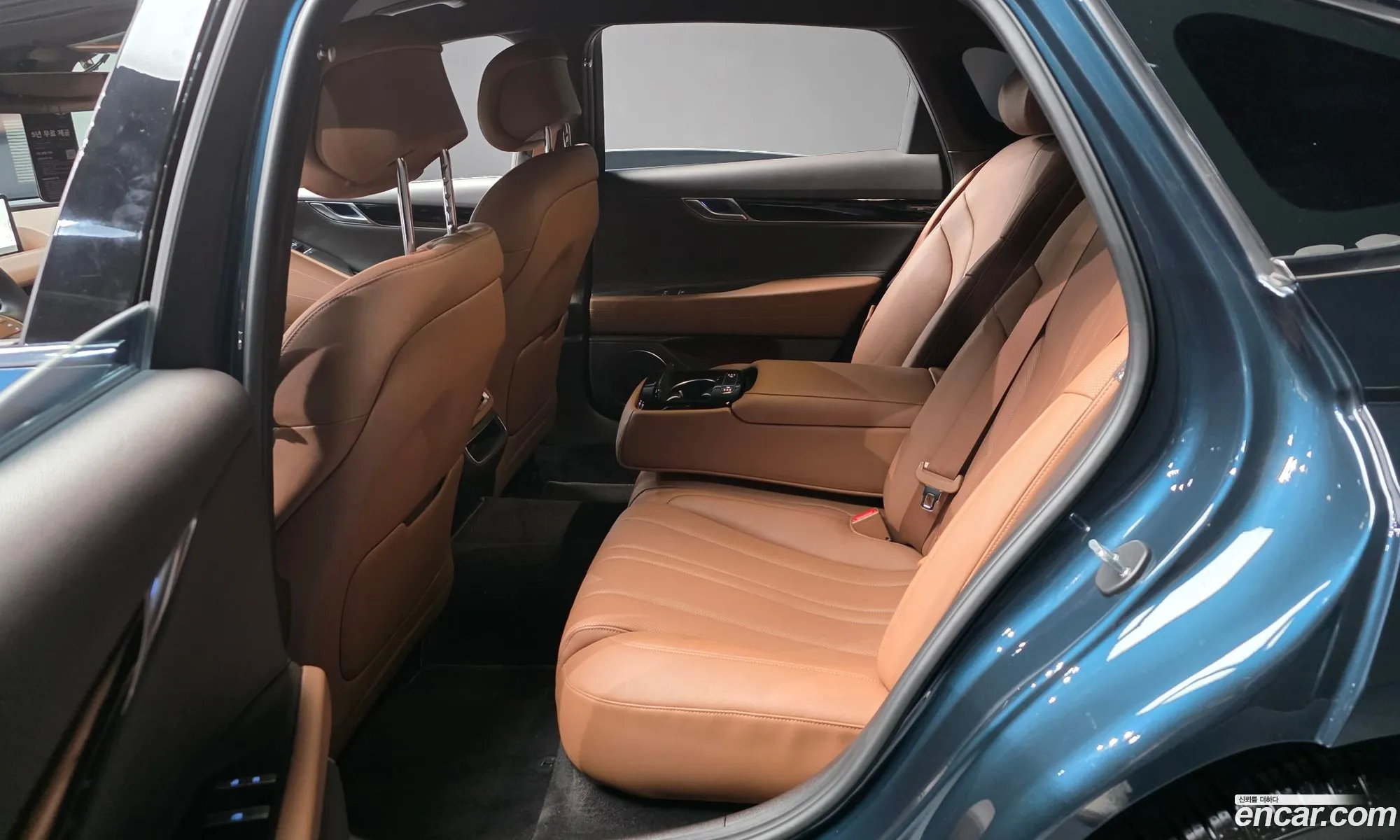 Genesis G80 2021 — 21