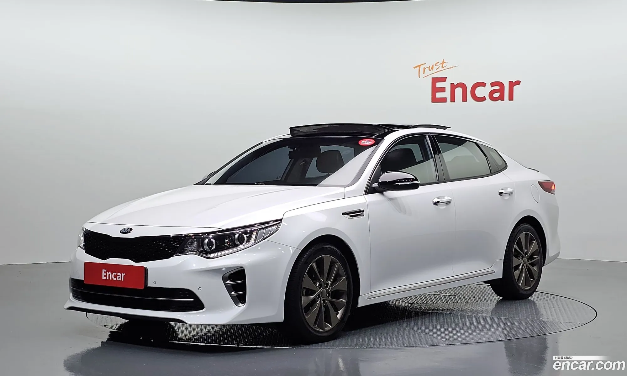 Kia K5 2015 — 2