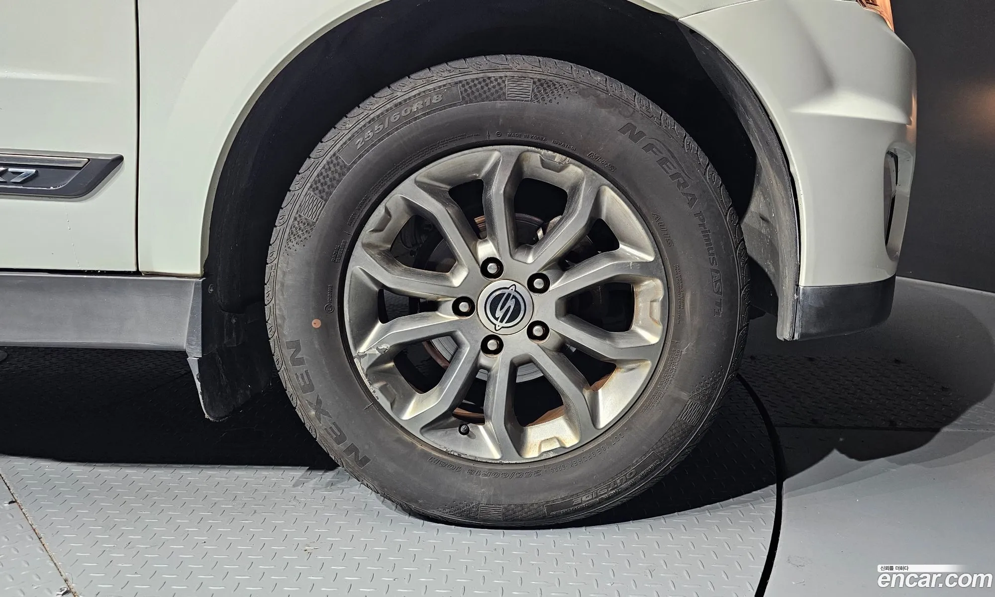 KG Mobility (SsangYong) Korando Sports 2015 — 24