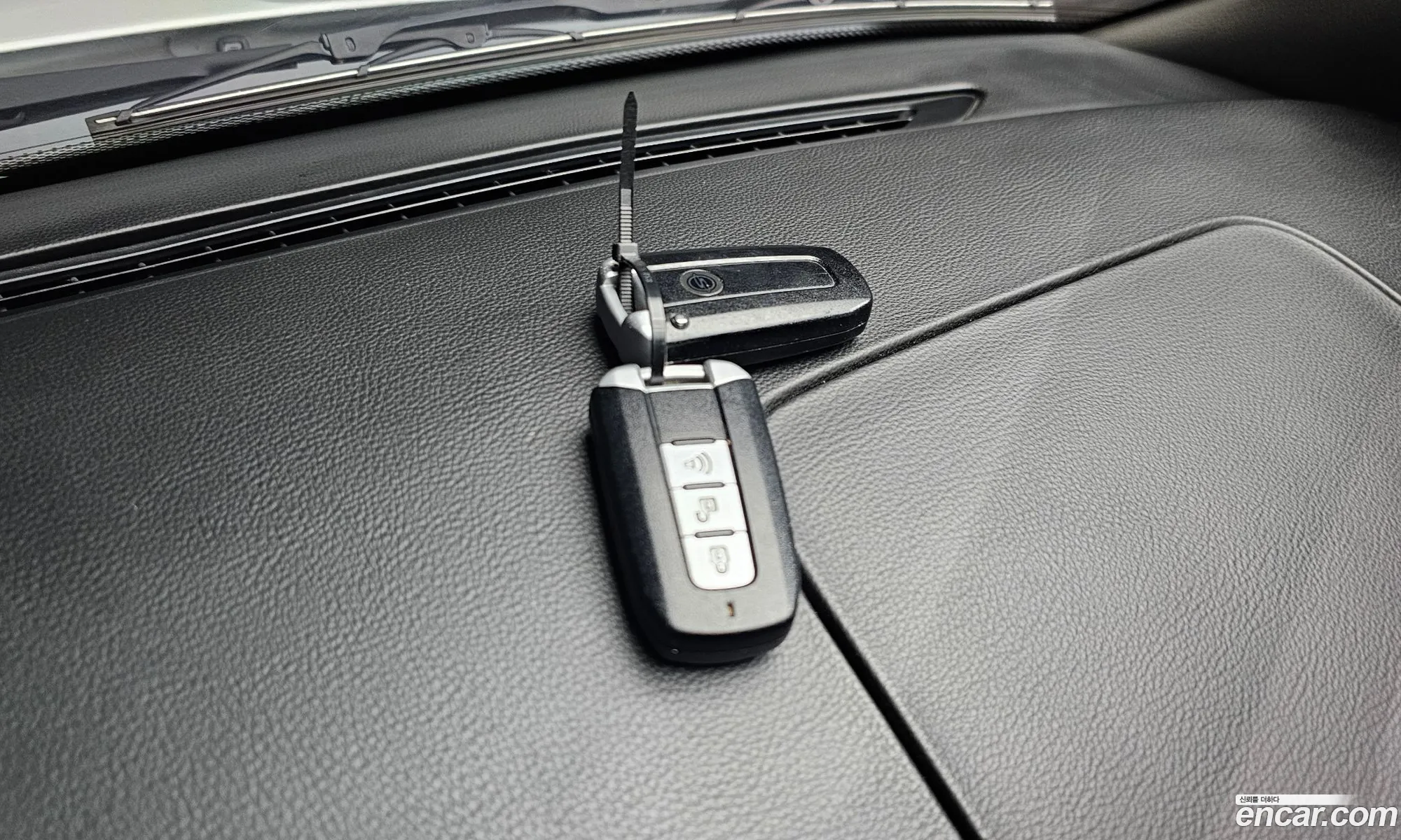 KG Mobility (SsangYong) Korando Sports 2015 — 28