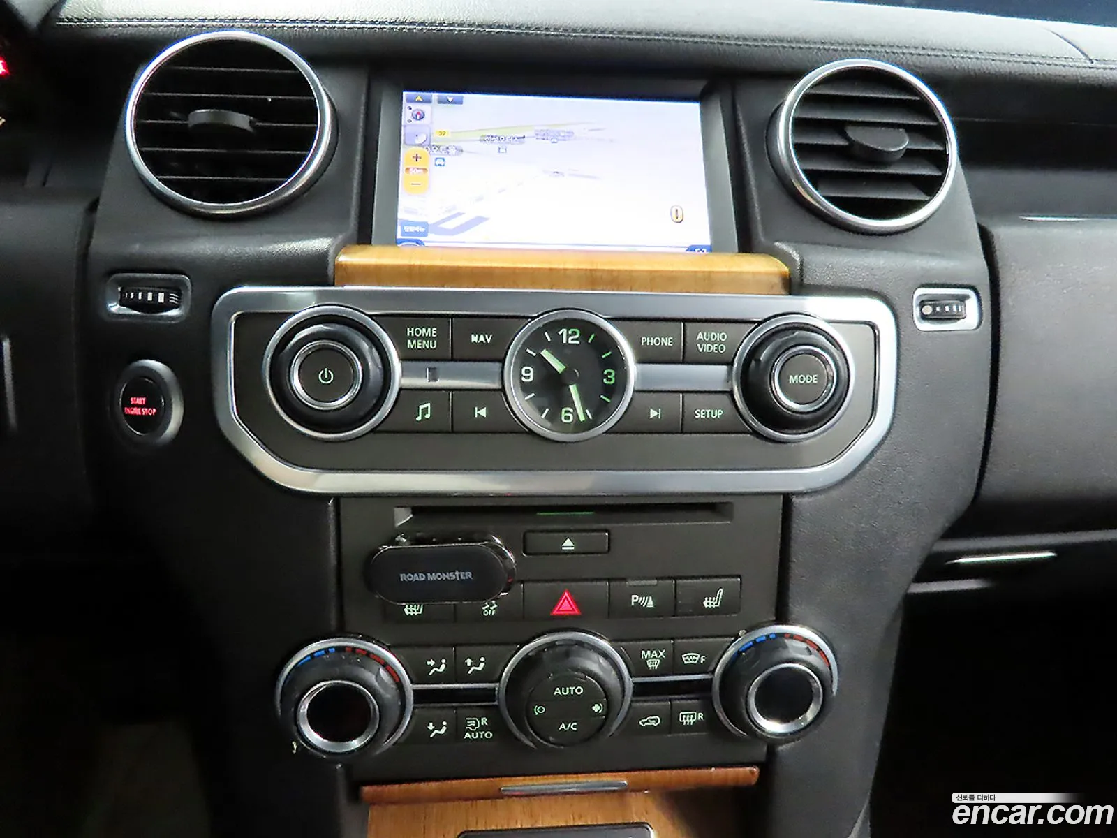 Land Rover Discovery 4 2013 — 17