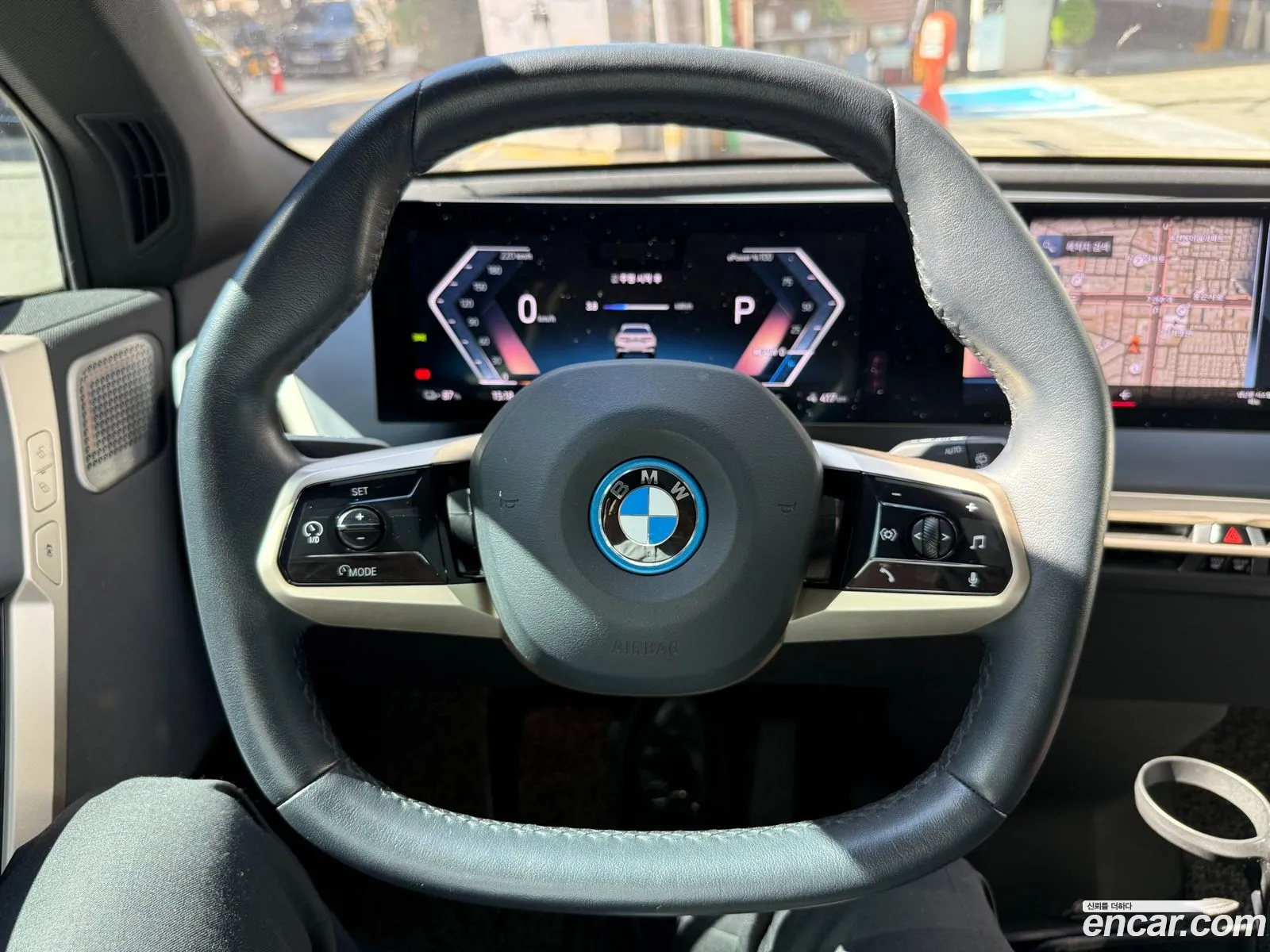 BMW iX 2023 — 3