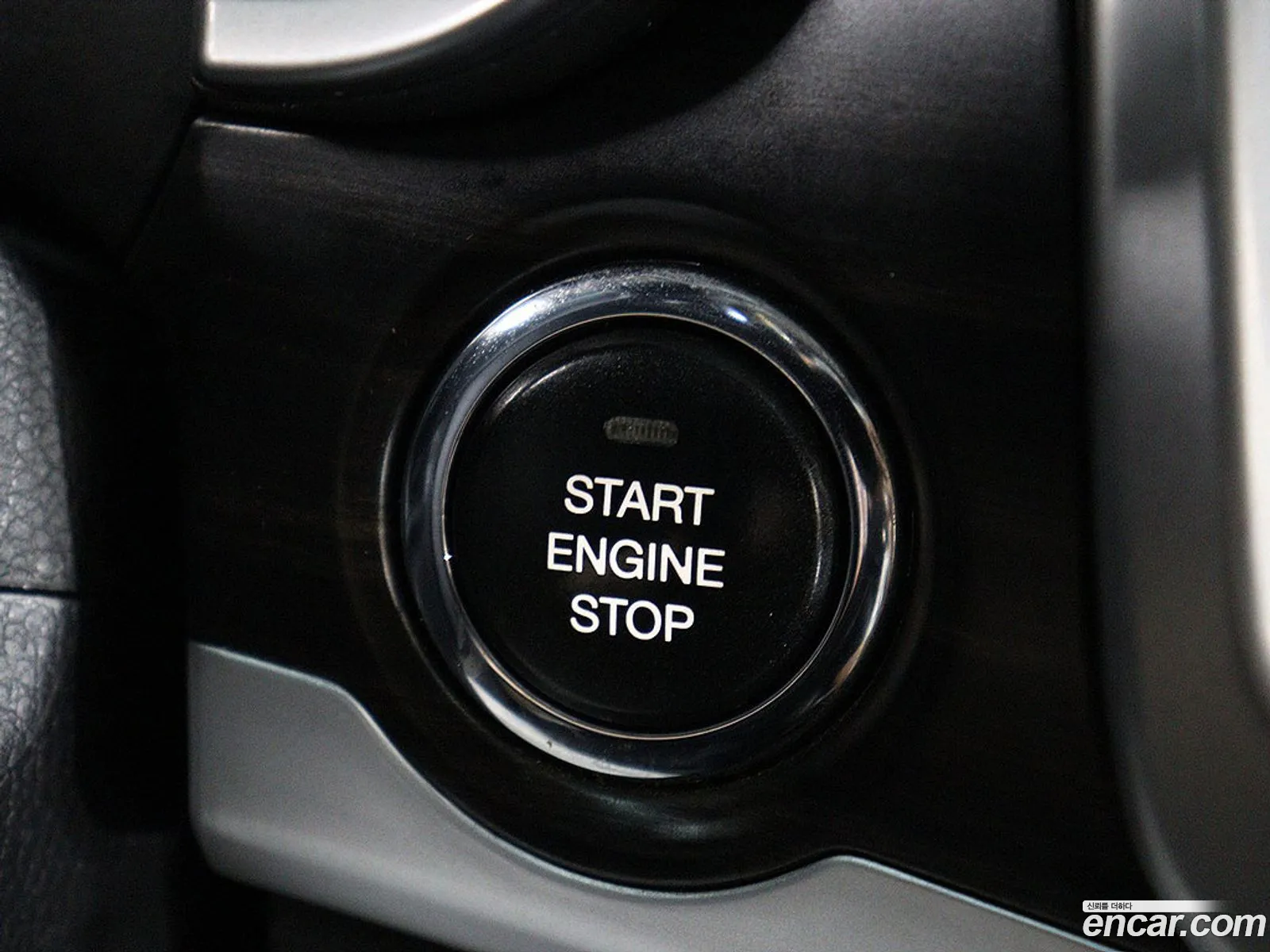 KG Mobility (SsangYong) Korando C 2015 — 17