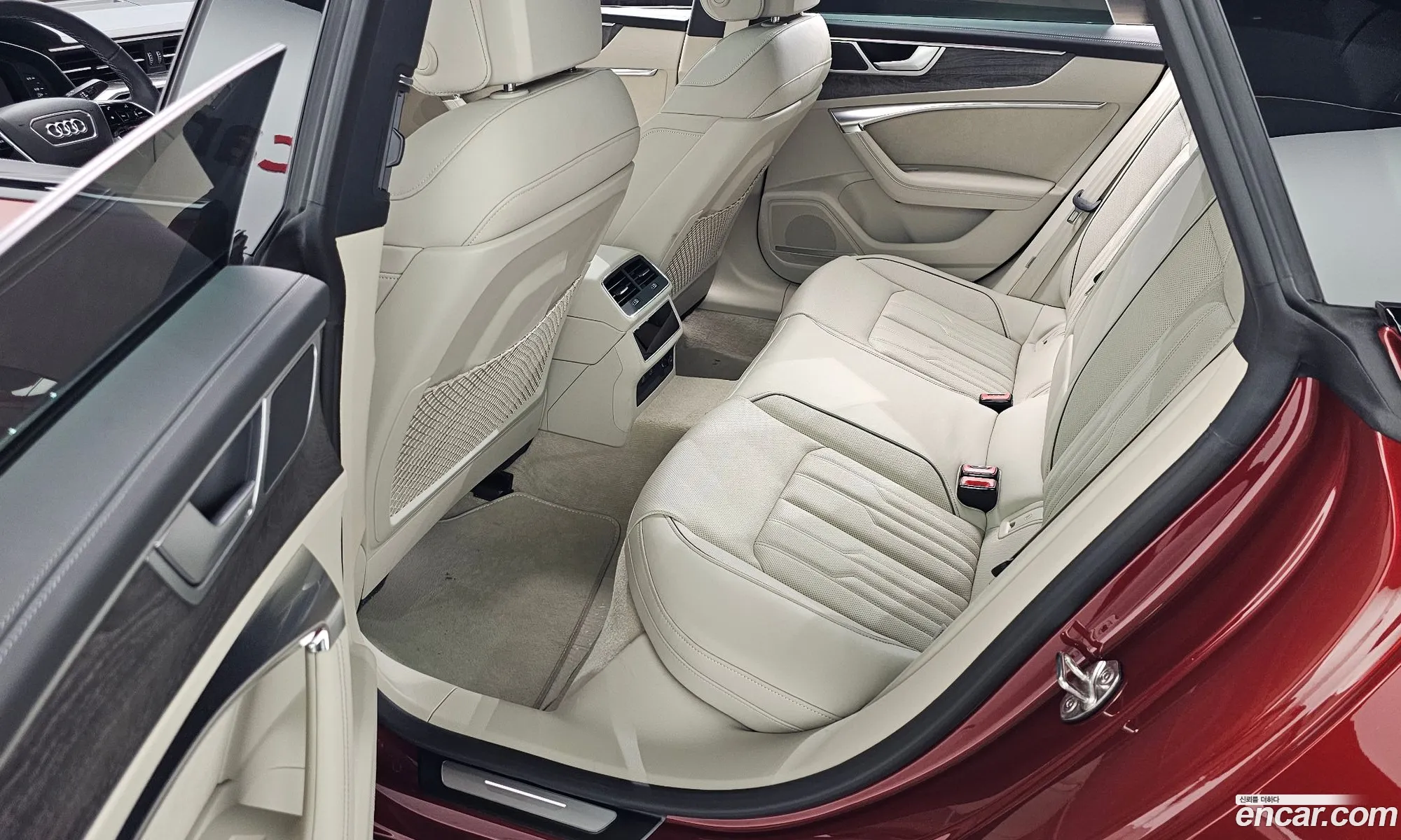 Audi A7 2025 WAUZZZF20SN015563 — 10