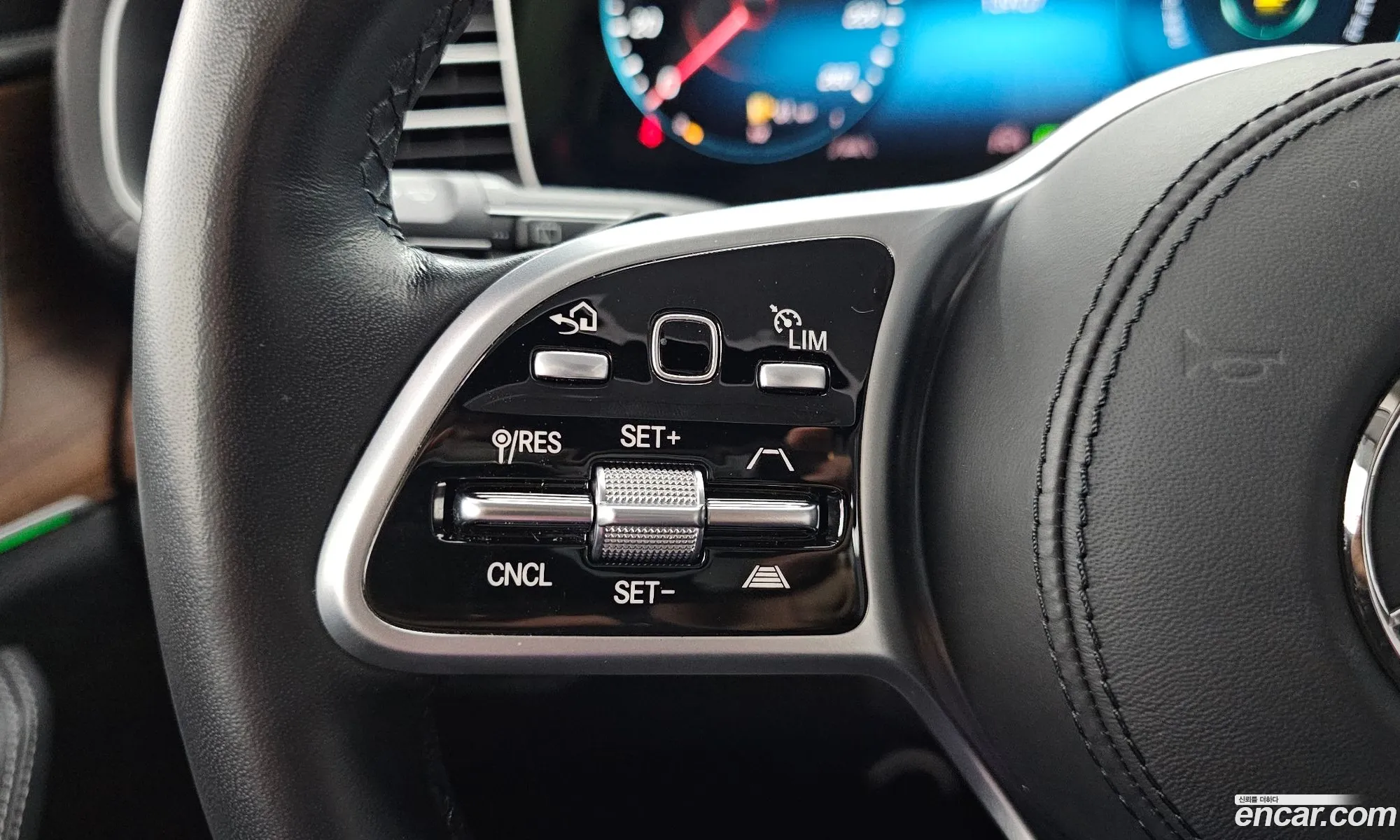 Mercedes-Benz GLE-Class W167 2021 — 23