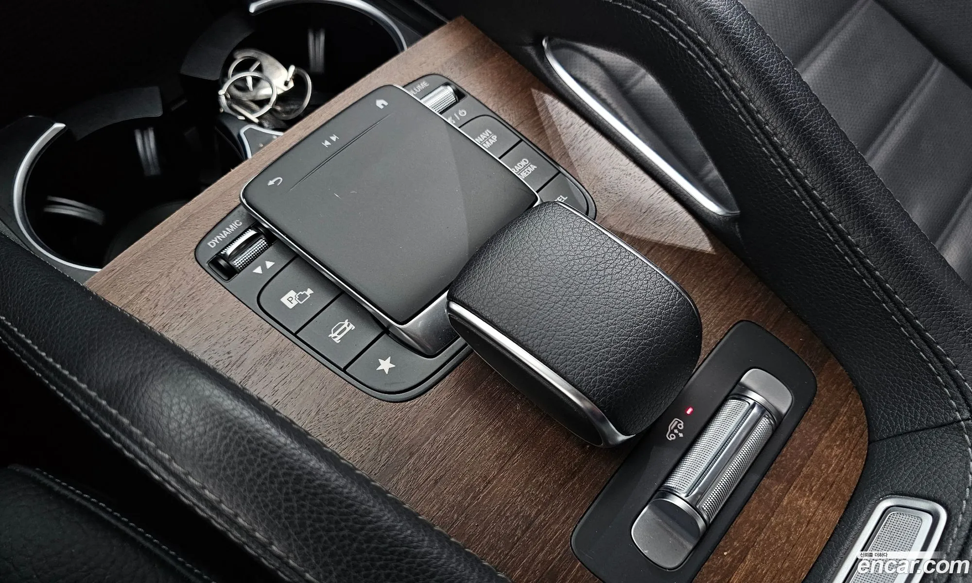 Mercedes-Benz GLE-Class W167 2021 — 26