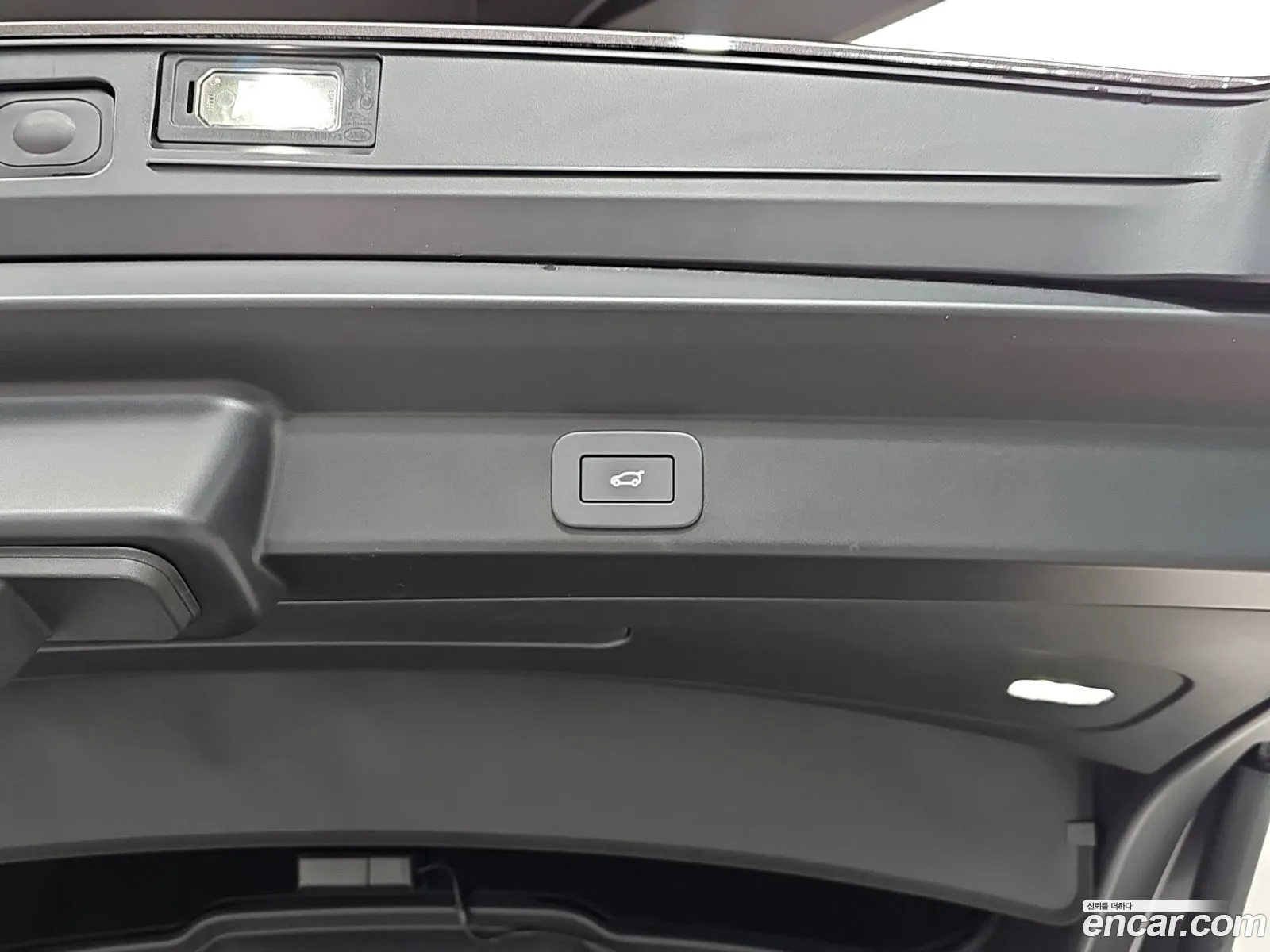 Land Rover Range Rover Sport 2024 — 11
