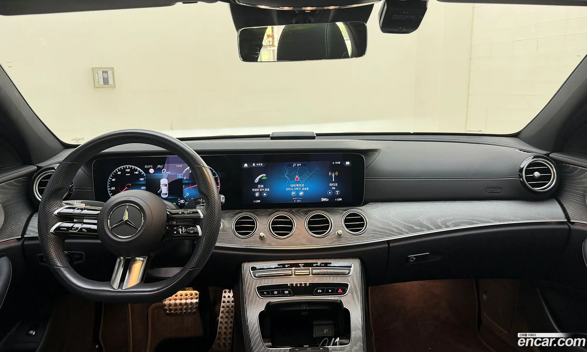 Mercedes-Benz E-Class W213 2021 — 16