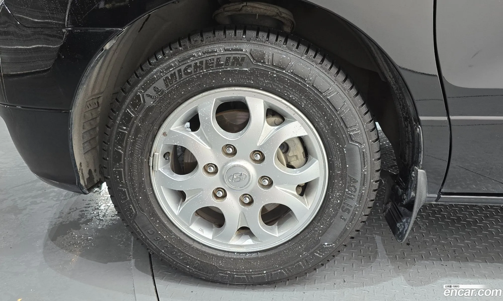 Hyundai Grand Starex 2012 — 27