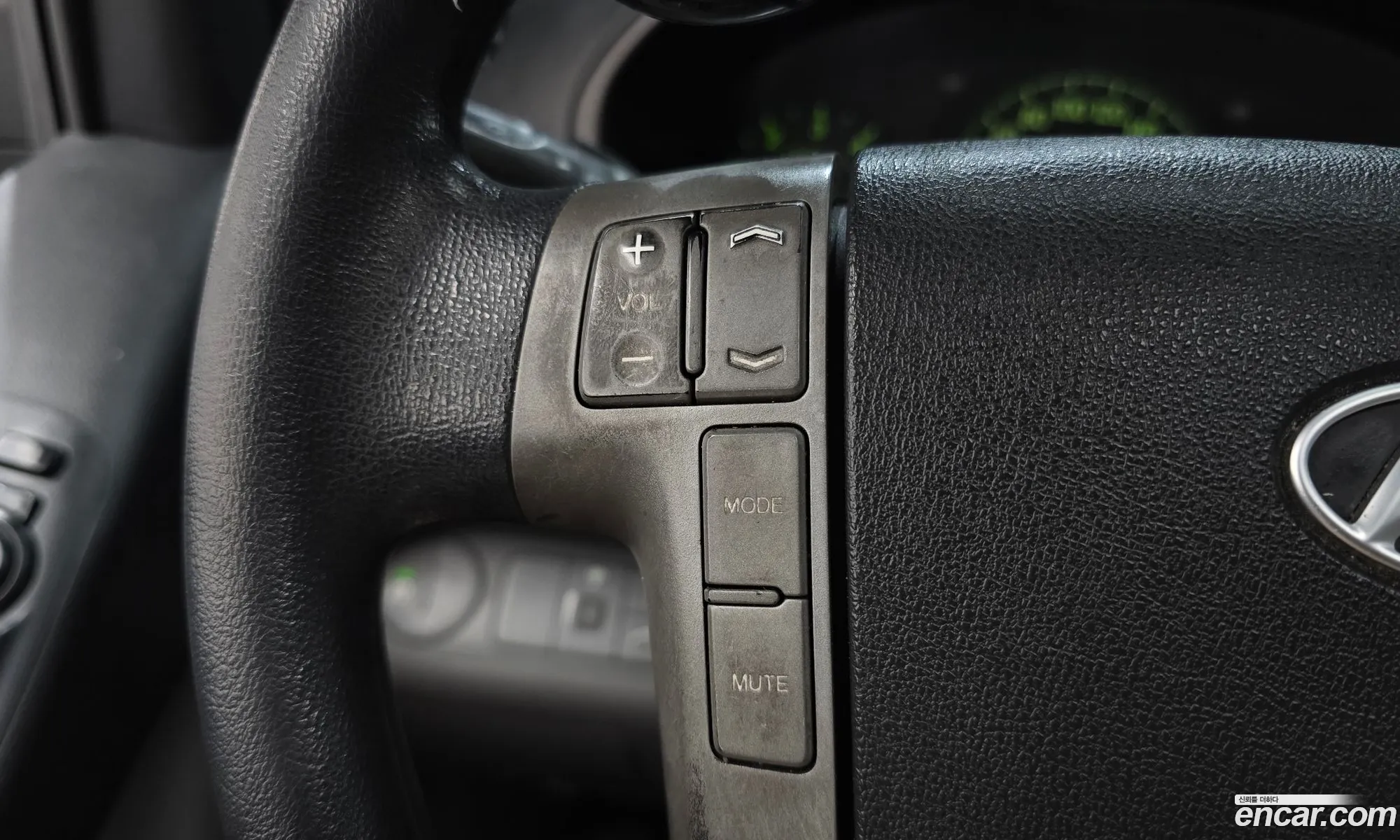 Hyundai Grand Starex 2012 — 30