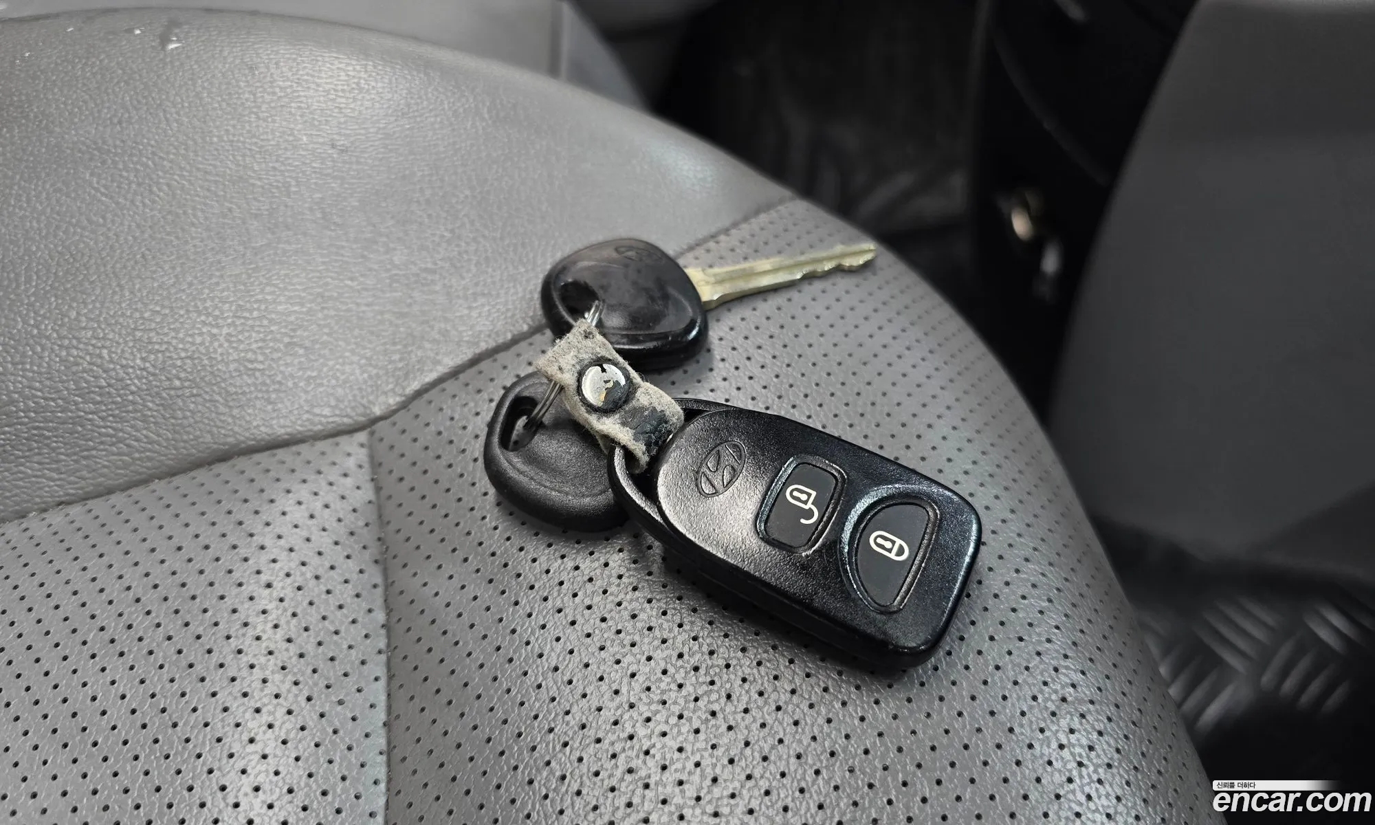 Hyundai Grand Starex 2012 — 29