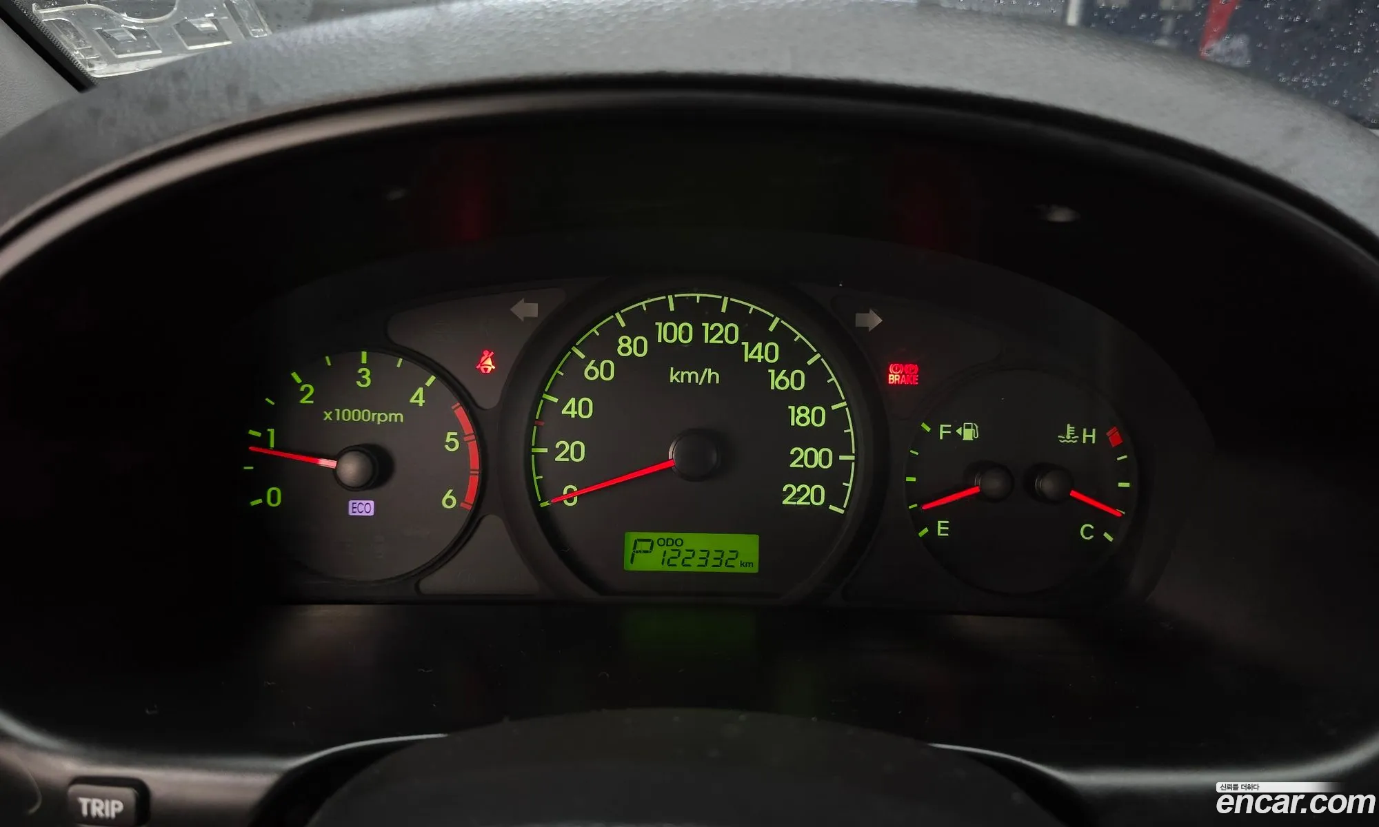 Hyundai Grand Starex 2012 — 21