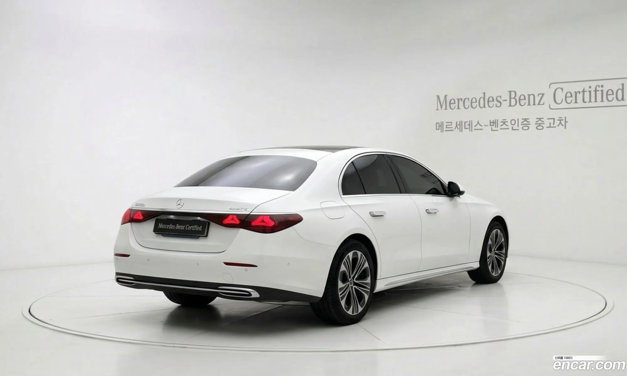 Mercedes-Benz E-Class W214 2025 — 7