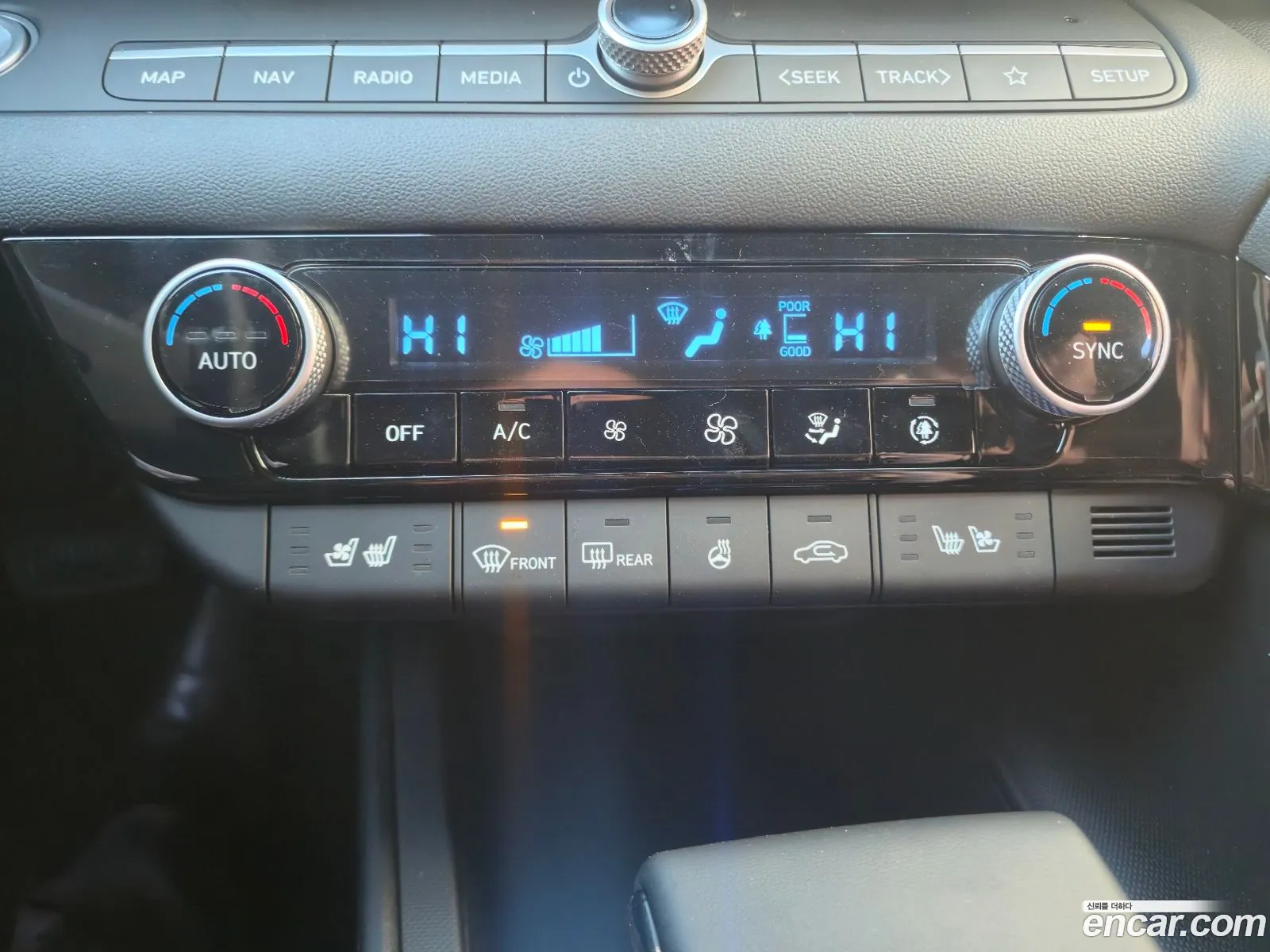 Hyundai Elantra 2026 — 4