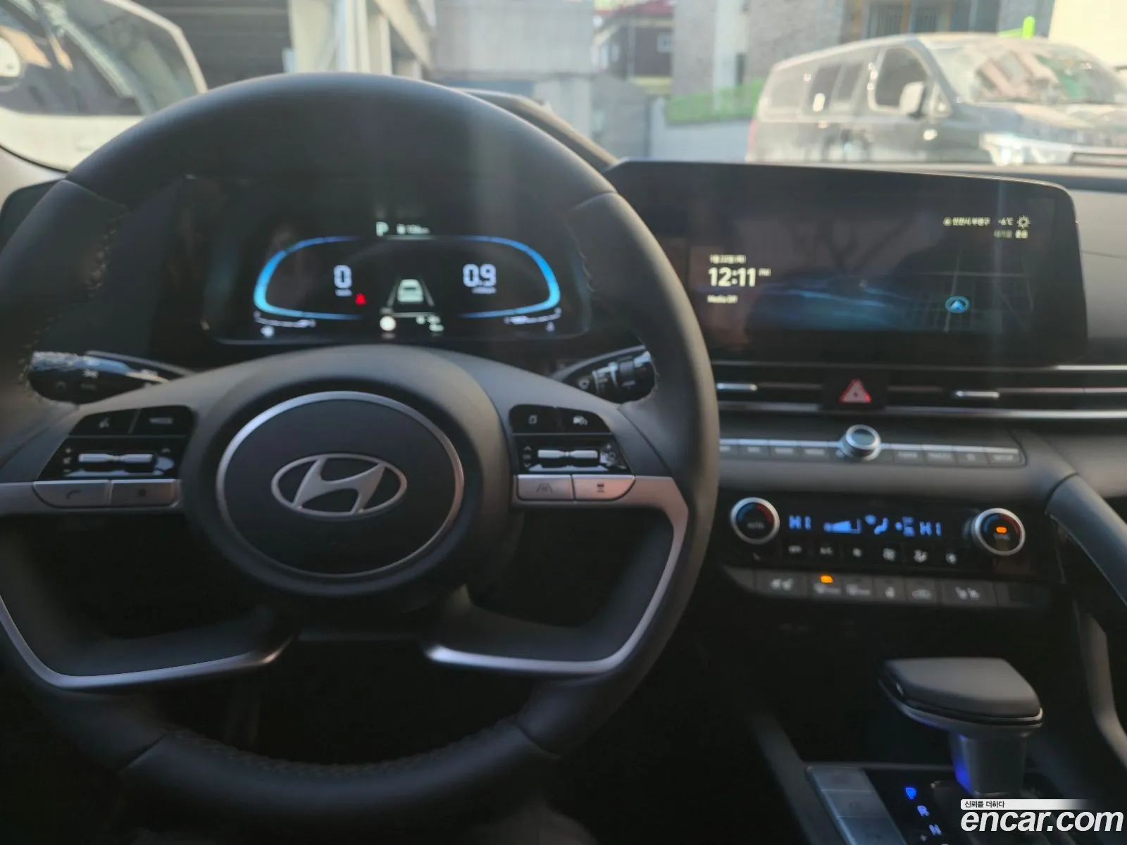 Hyundai Elantra 2026 — 3