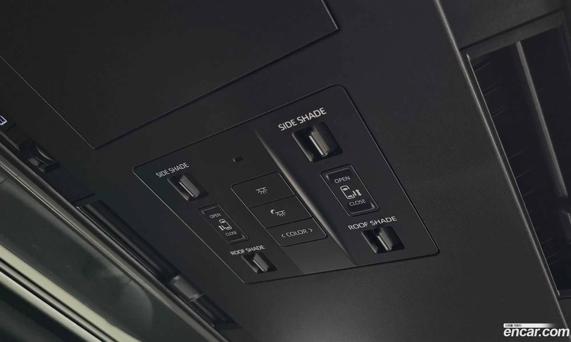 Toyota Alphard 2024 — 7
