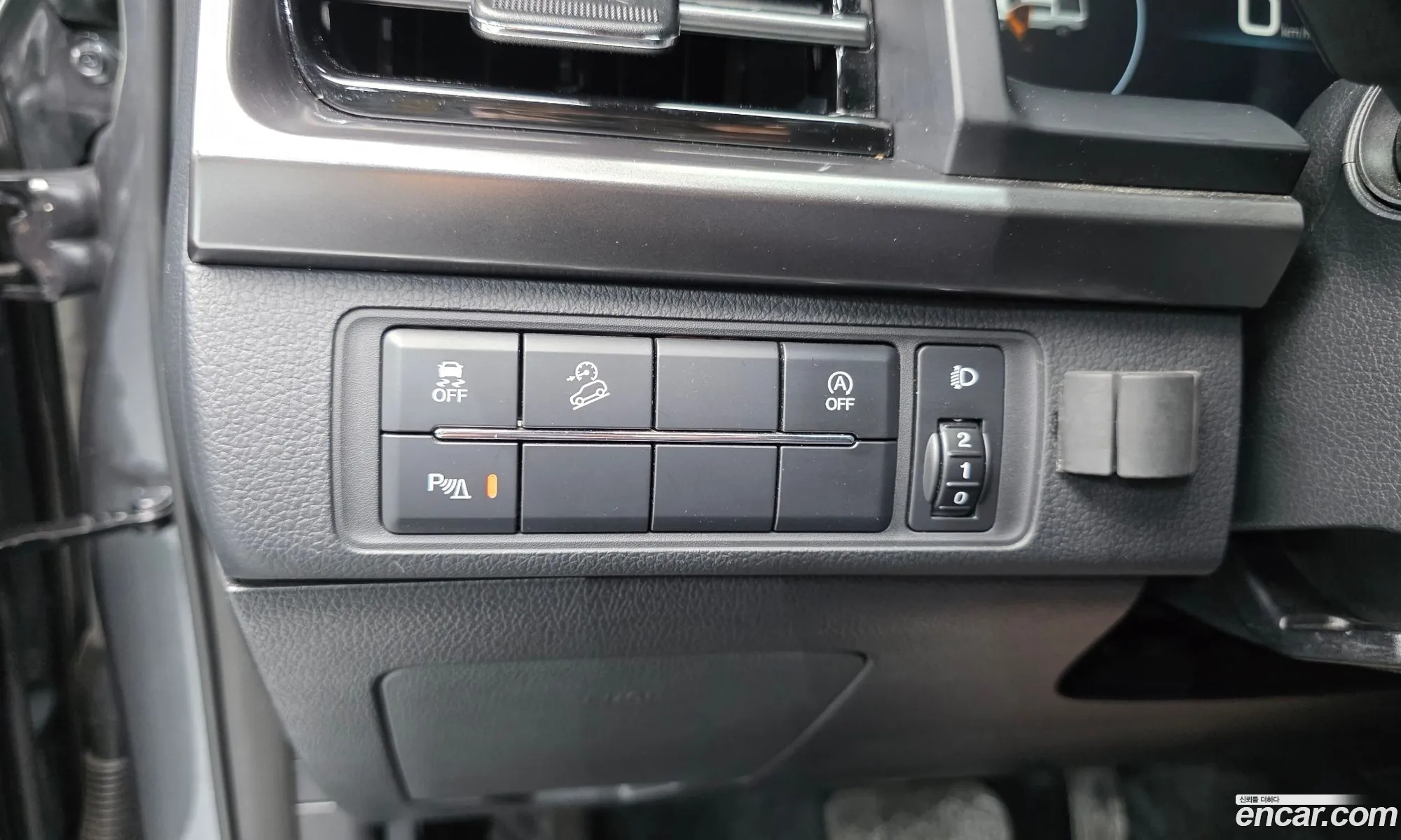 KG Mobility (SsangYong) Rexton Sports 2024 — 29