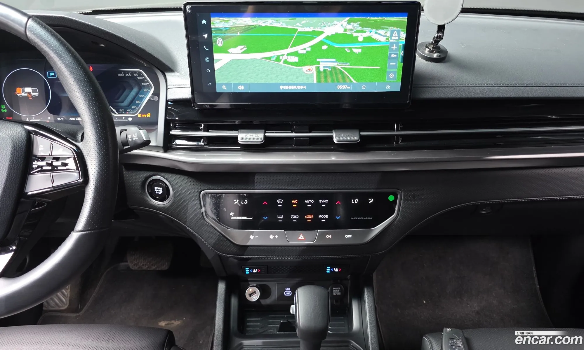 KG Mobility (SsangYong) Rexton Sports 2024 — 30
