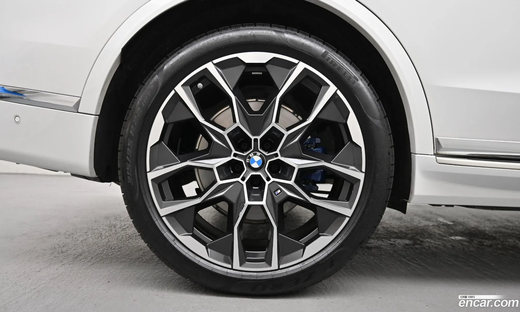 BMW X7 2025 — 8