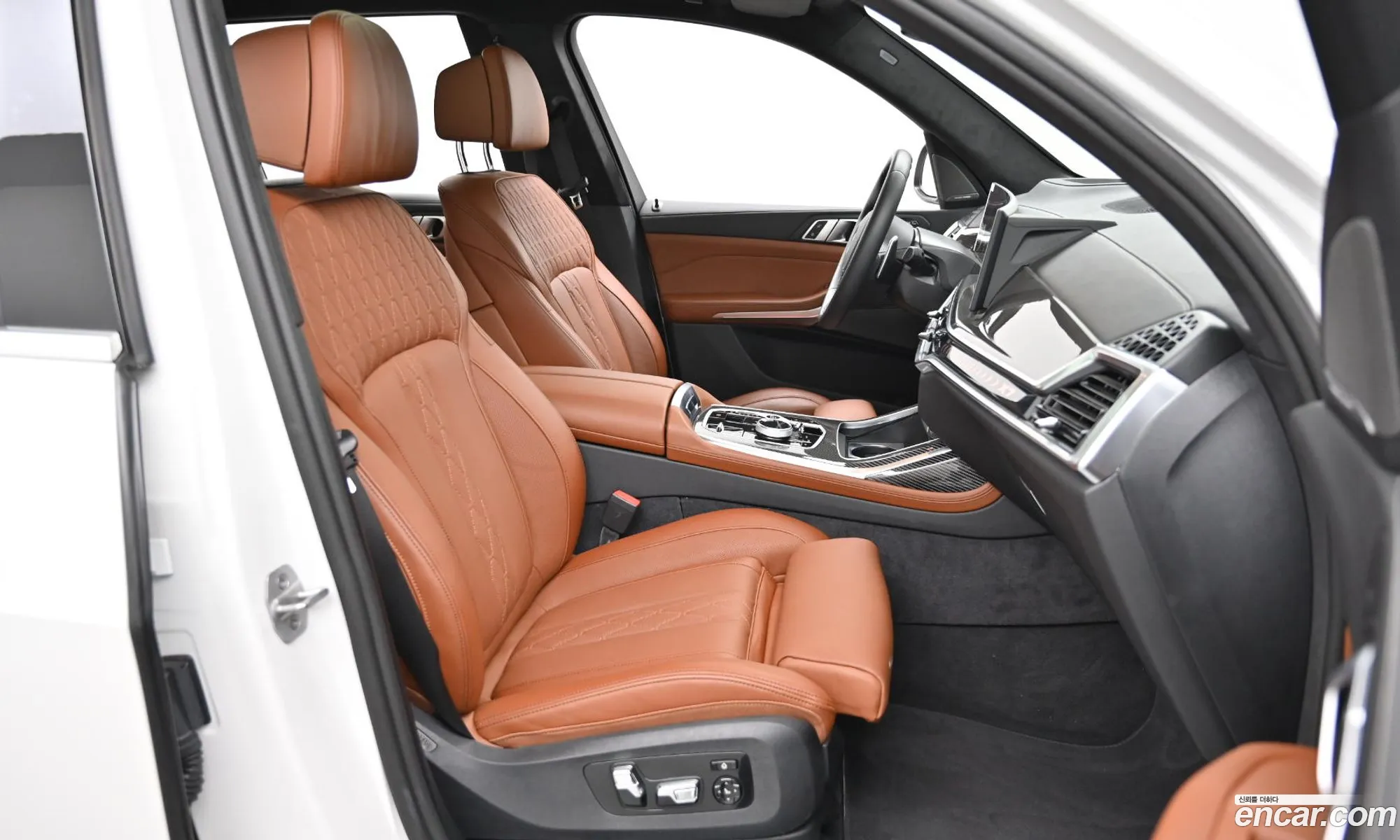 BMW X7 2025 — 16