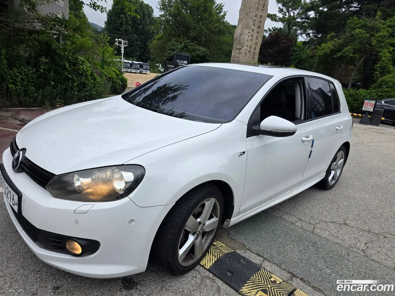 Volkswagen Golf 6th Gen 2012 — 12