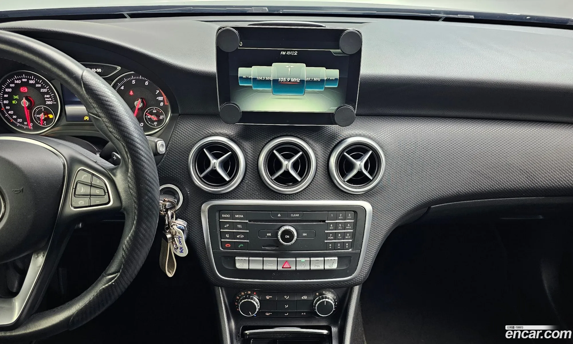 Mercedes-Benz A-Class W176 2017 WDDBF4DB0HJ549476 — 12